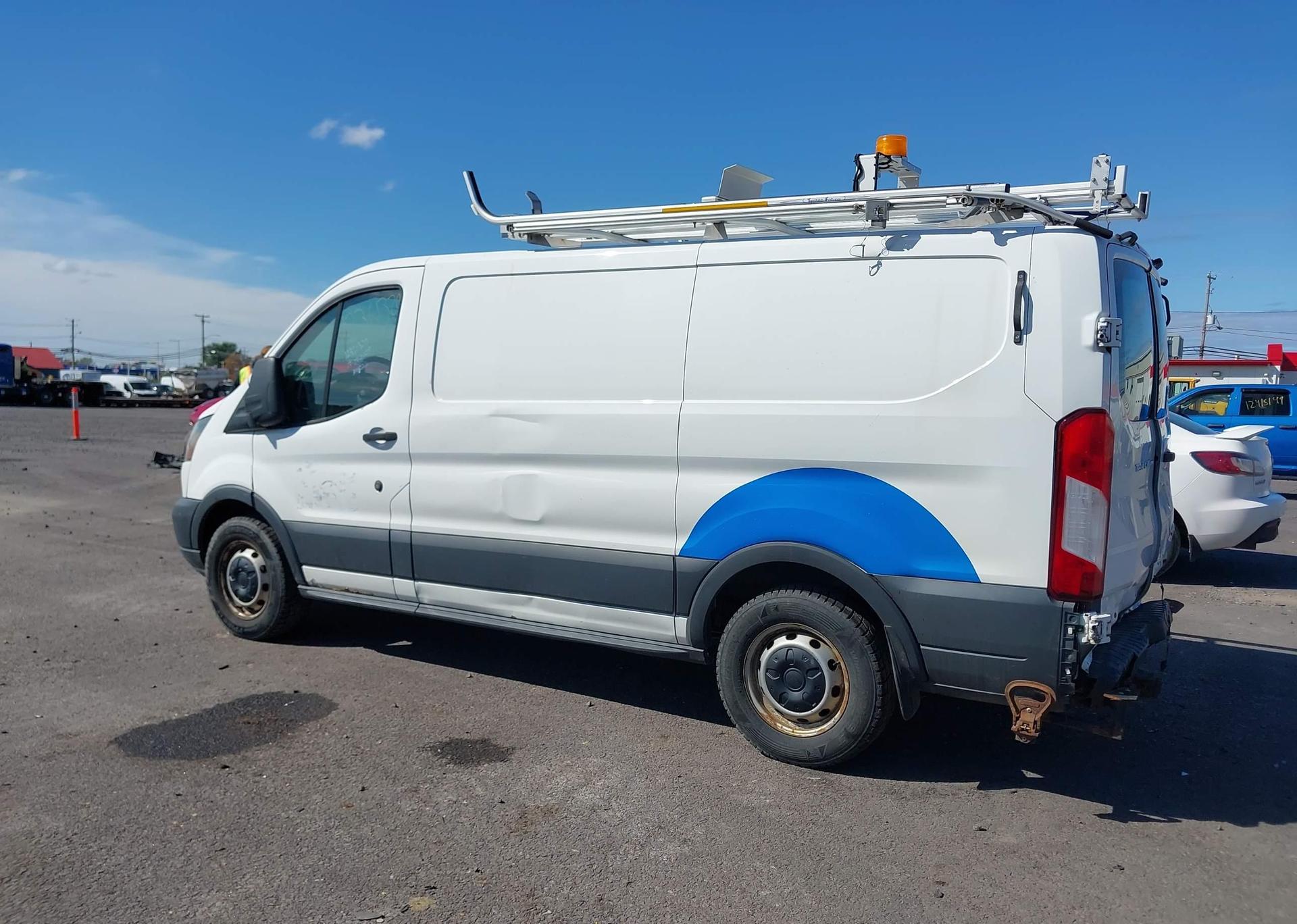 2015 FORD TRANSIT T-150