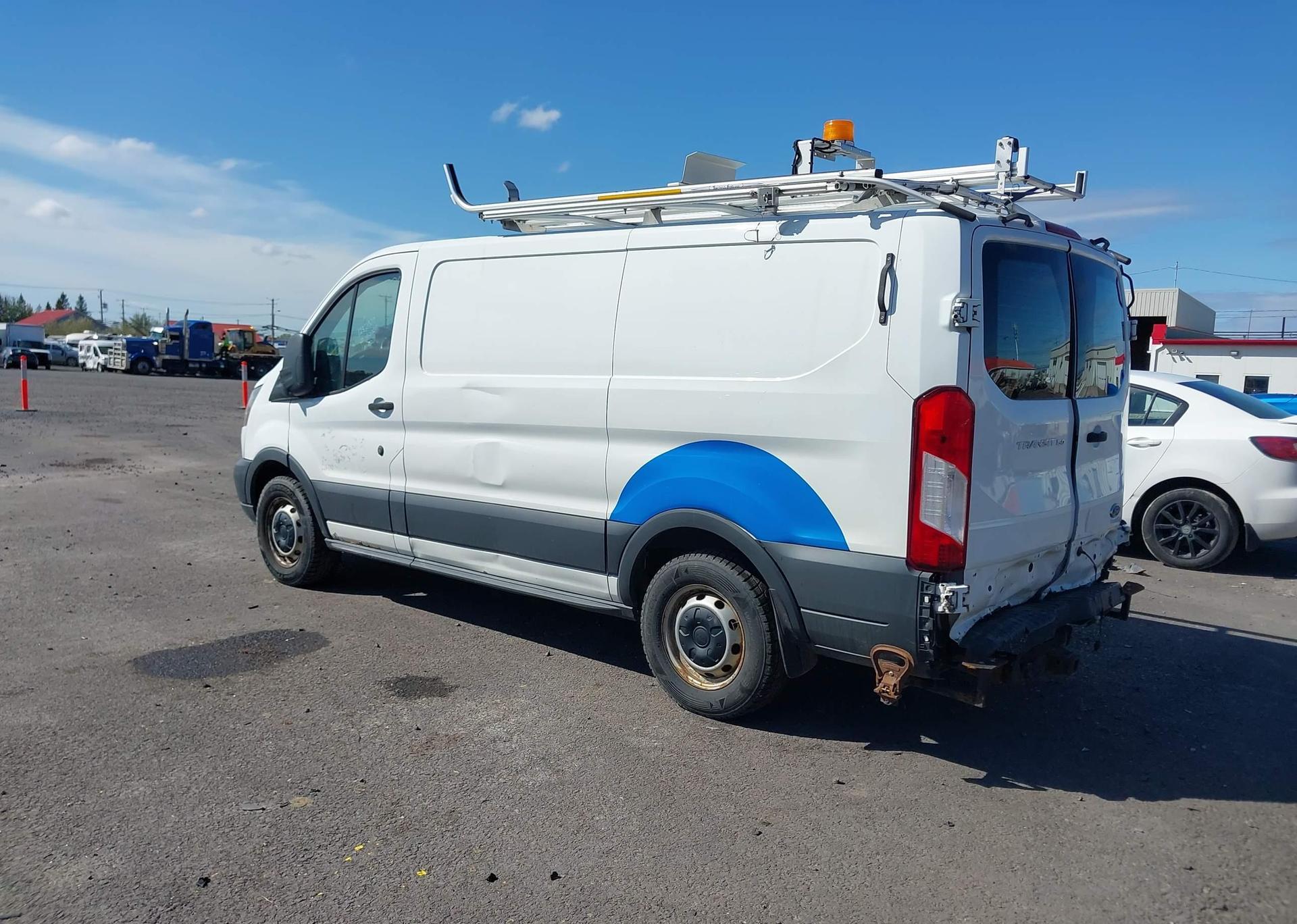 2015 FORD TRANSIT T-150