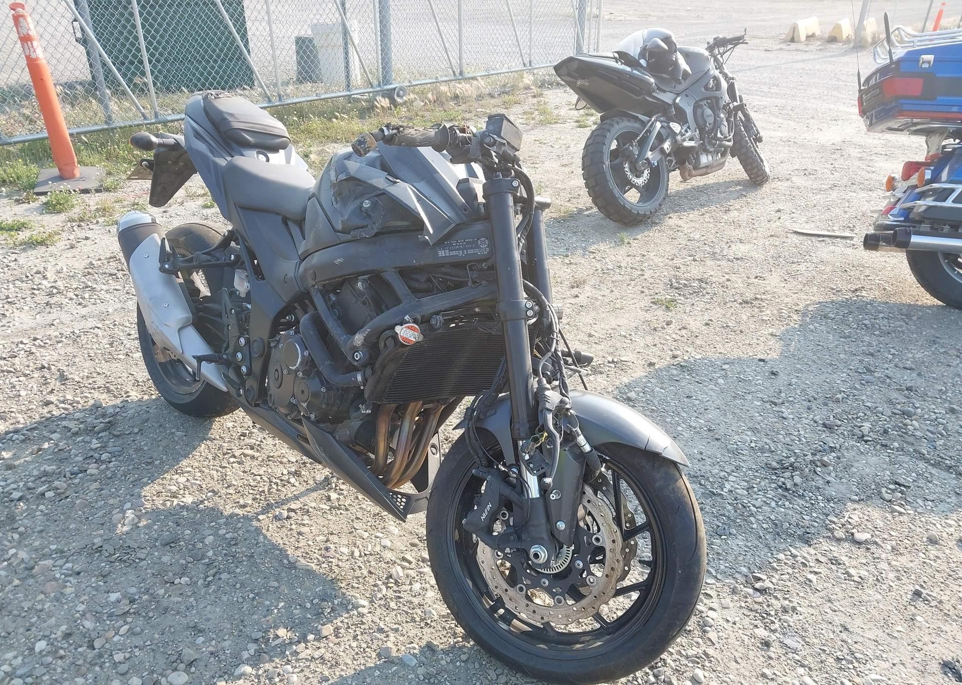 2021 SUZUKI GSX-S750 M