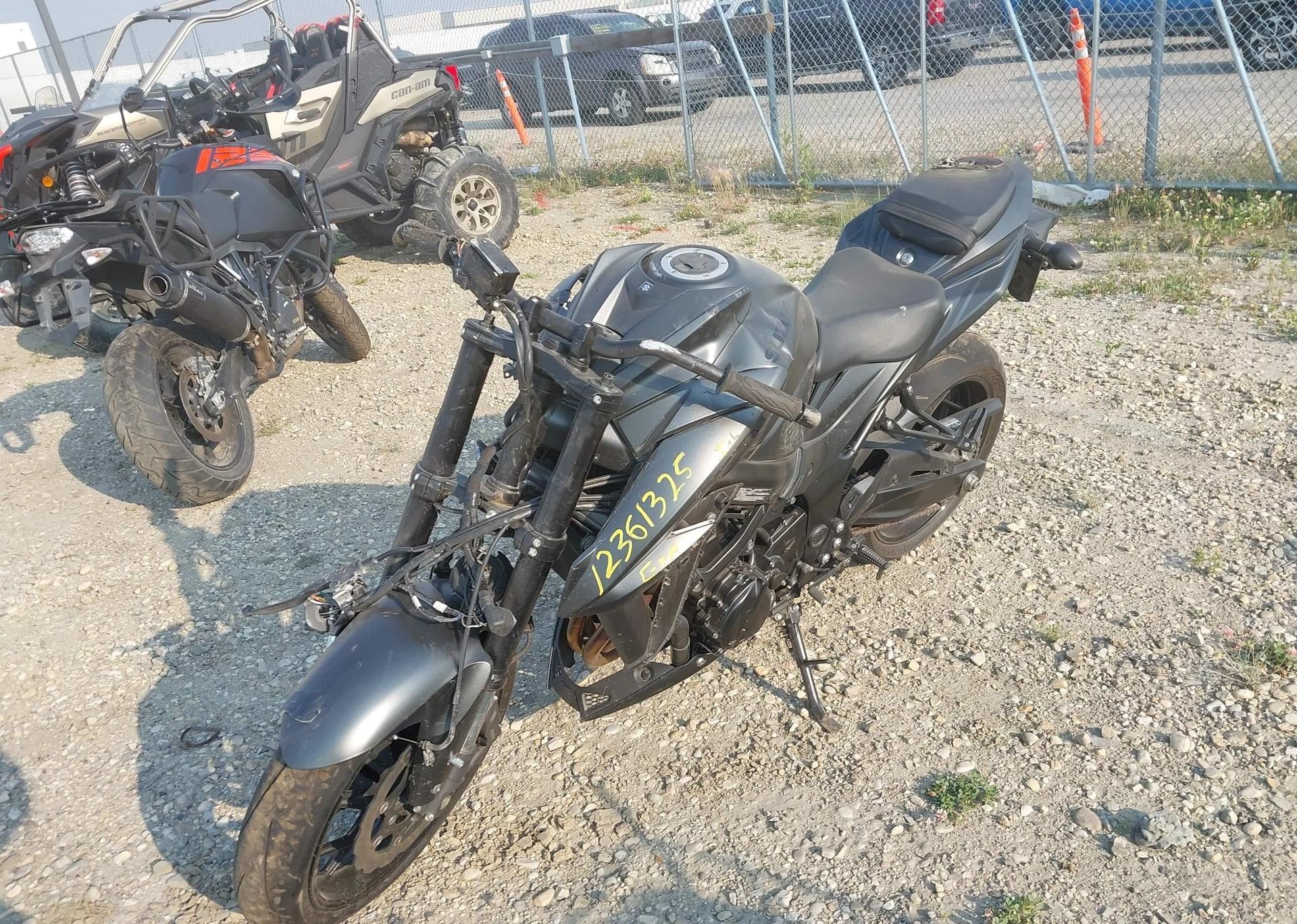 2021 SUZUKI GSX-S750 M