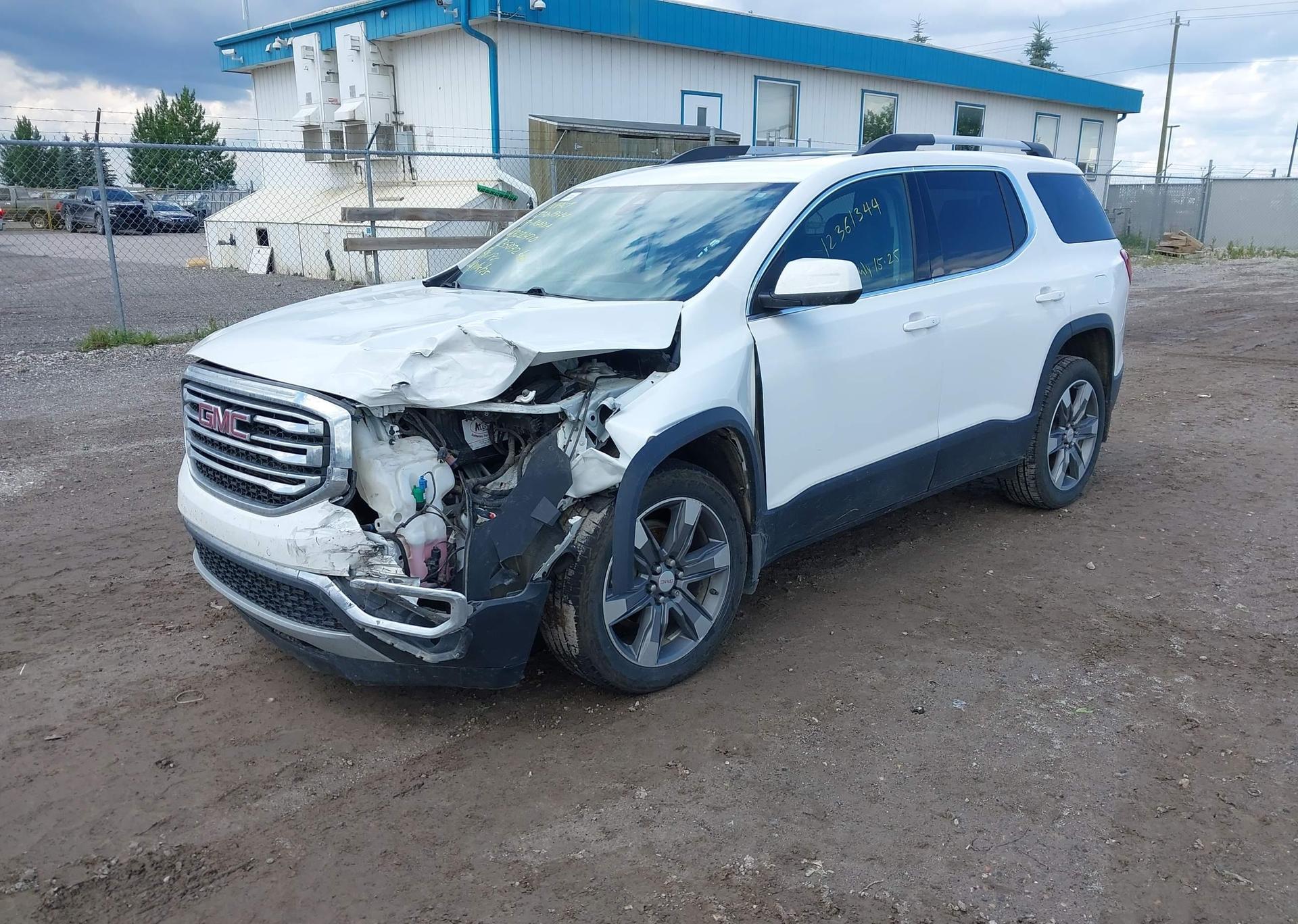 2017 GMC ACADIA SLT-2