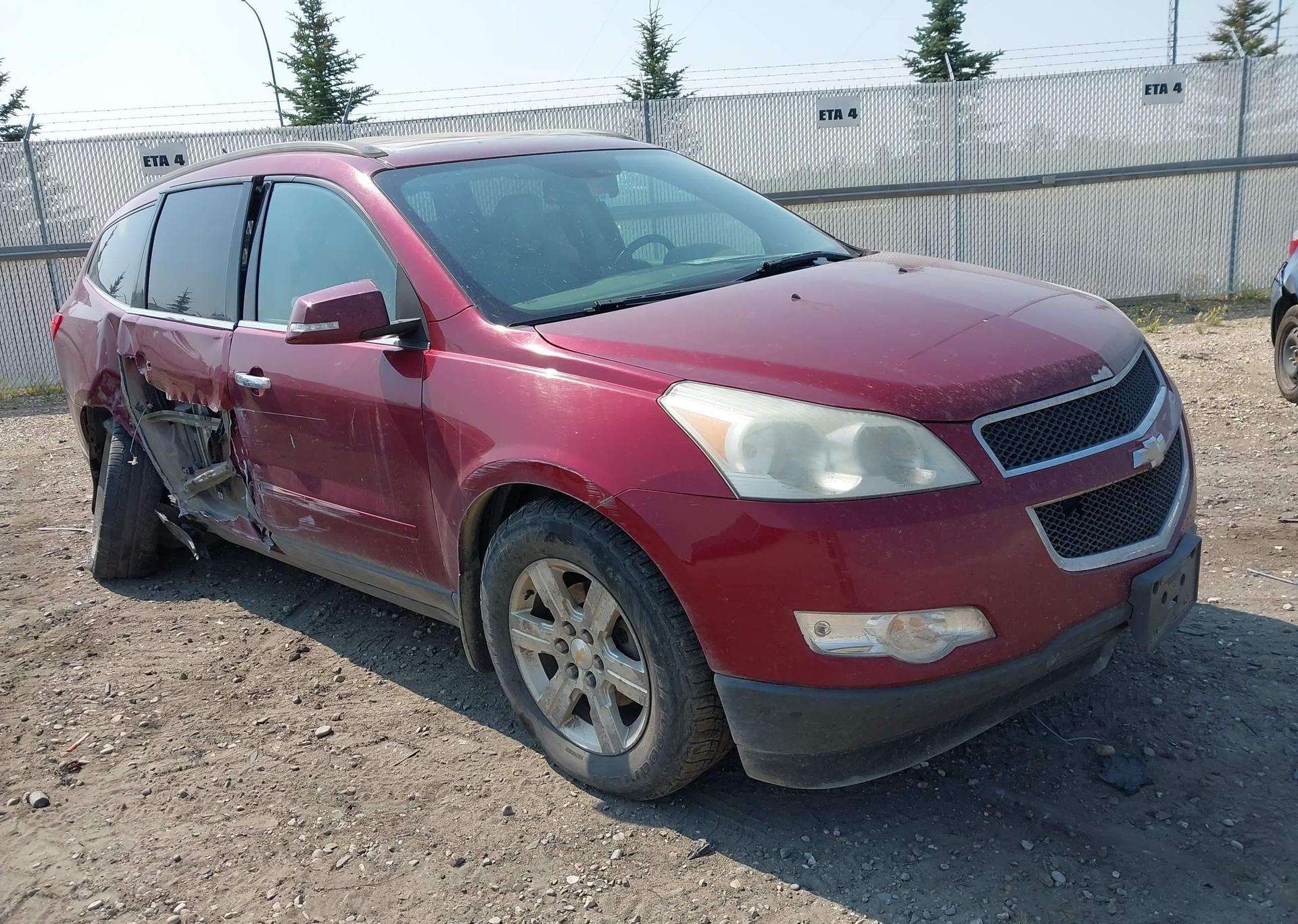 2011 CHEVROLET TRAVERSE LT