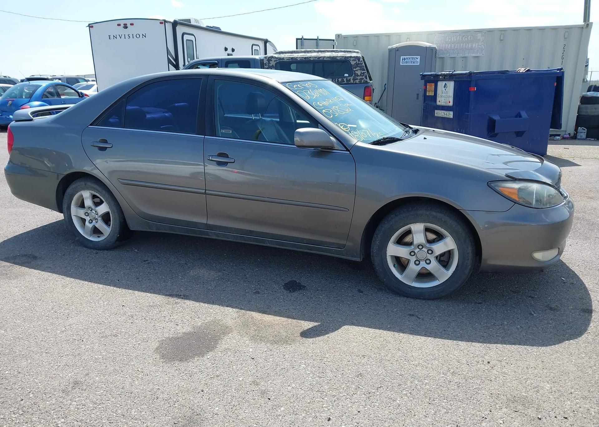2002 TOYOTA CAMRY LE V6