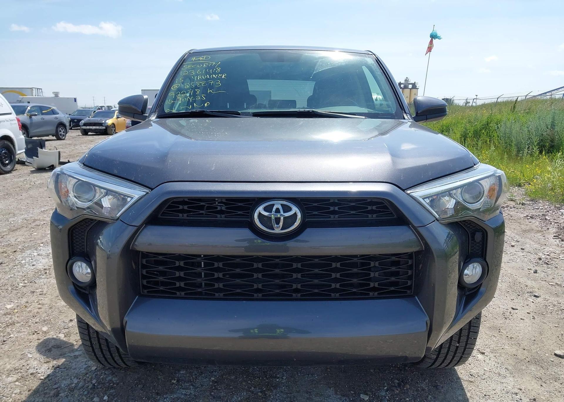 2015 TOYOTA 4RUNNER SR5 V6