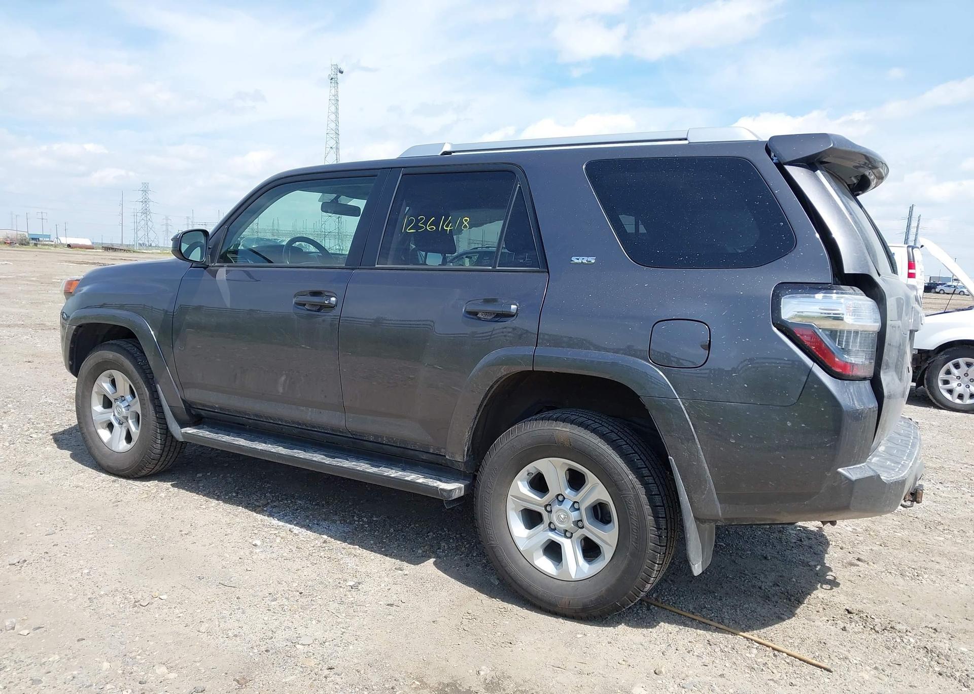 2015 TOYOTA 4RUNNER SR5 V6