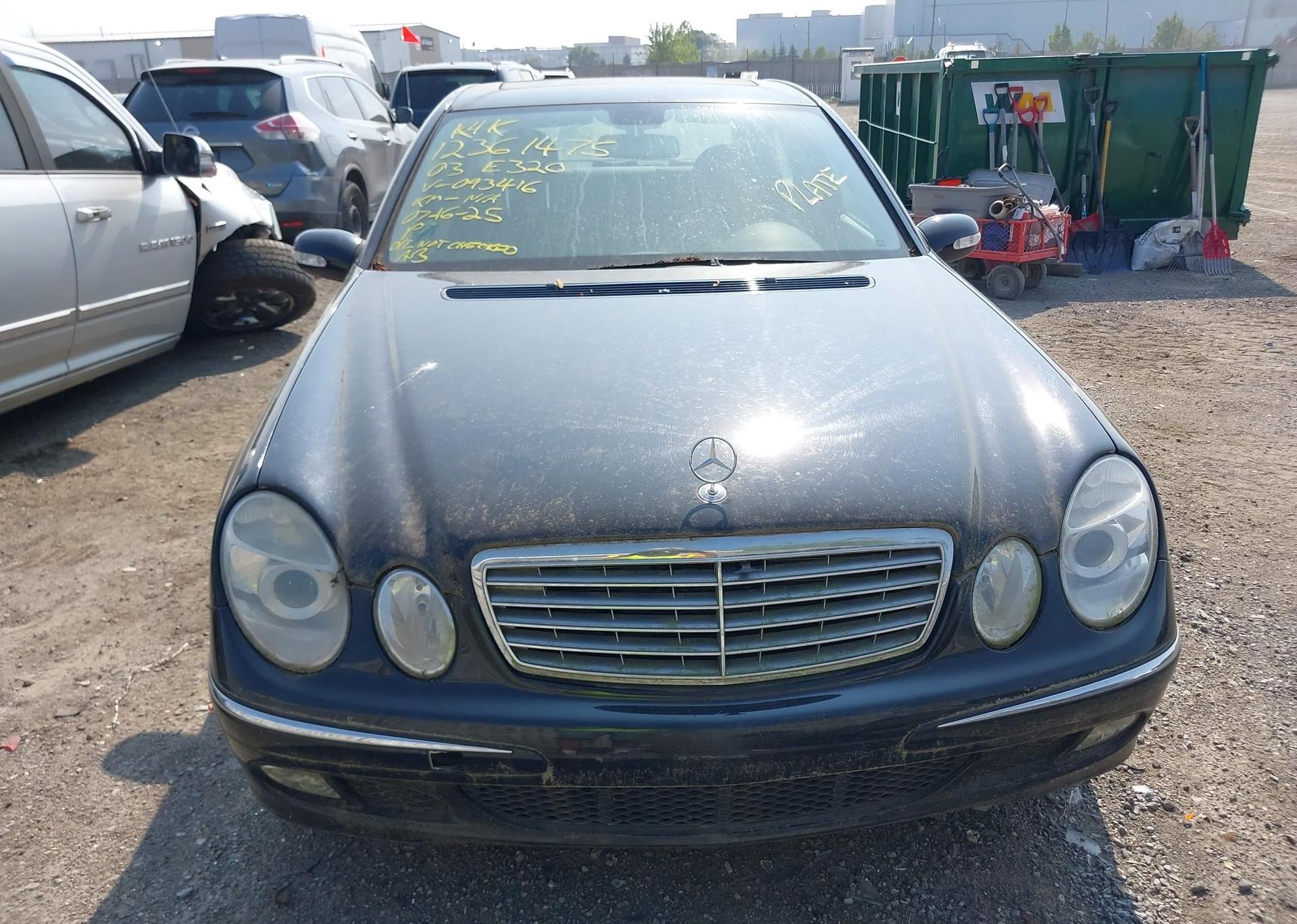 2003 MERCEDES-BENZ E 320