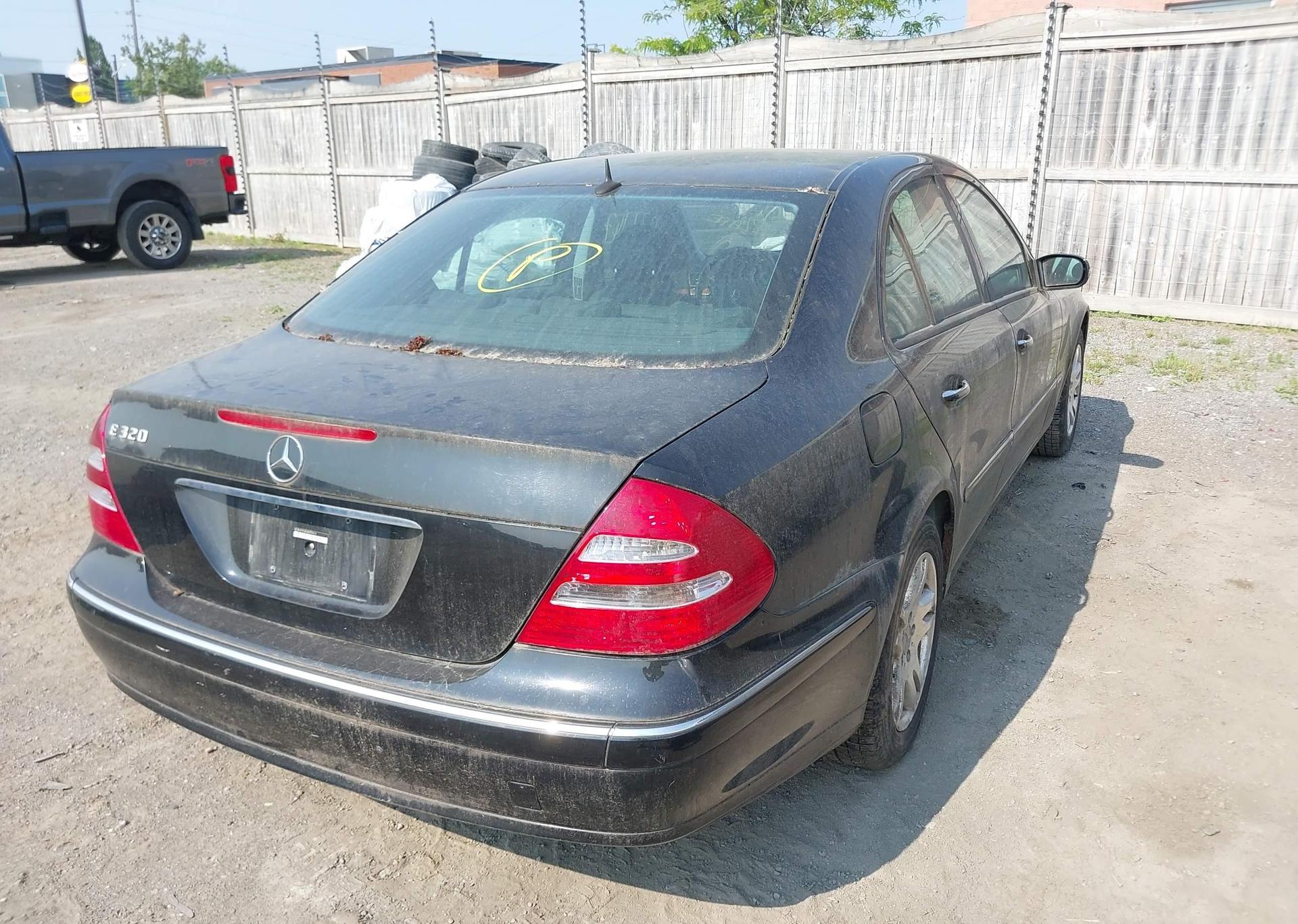 2003 MERCEDES-BENZ E 320