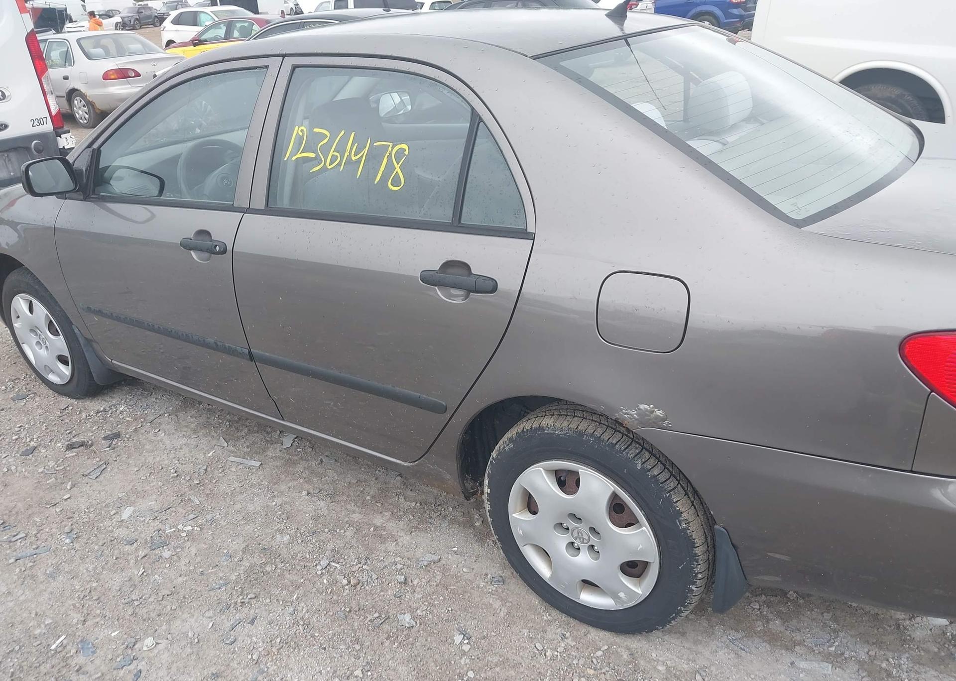 2003 TOYOTA COROLLA CE