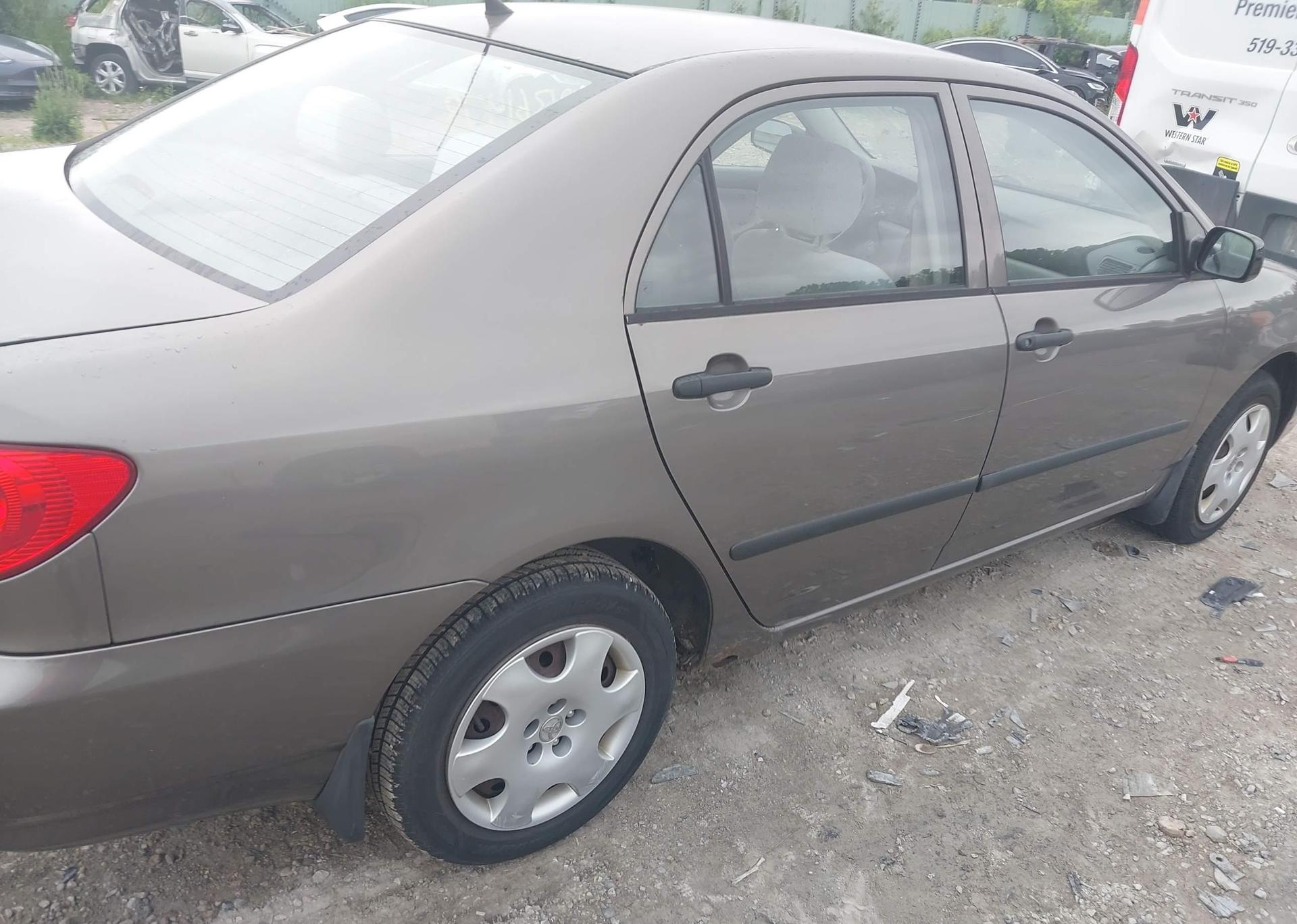 2003 TOYOTA COROLLA CE