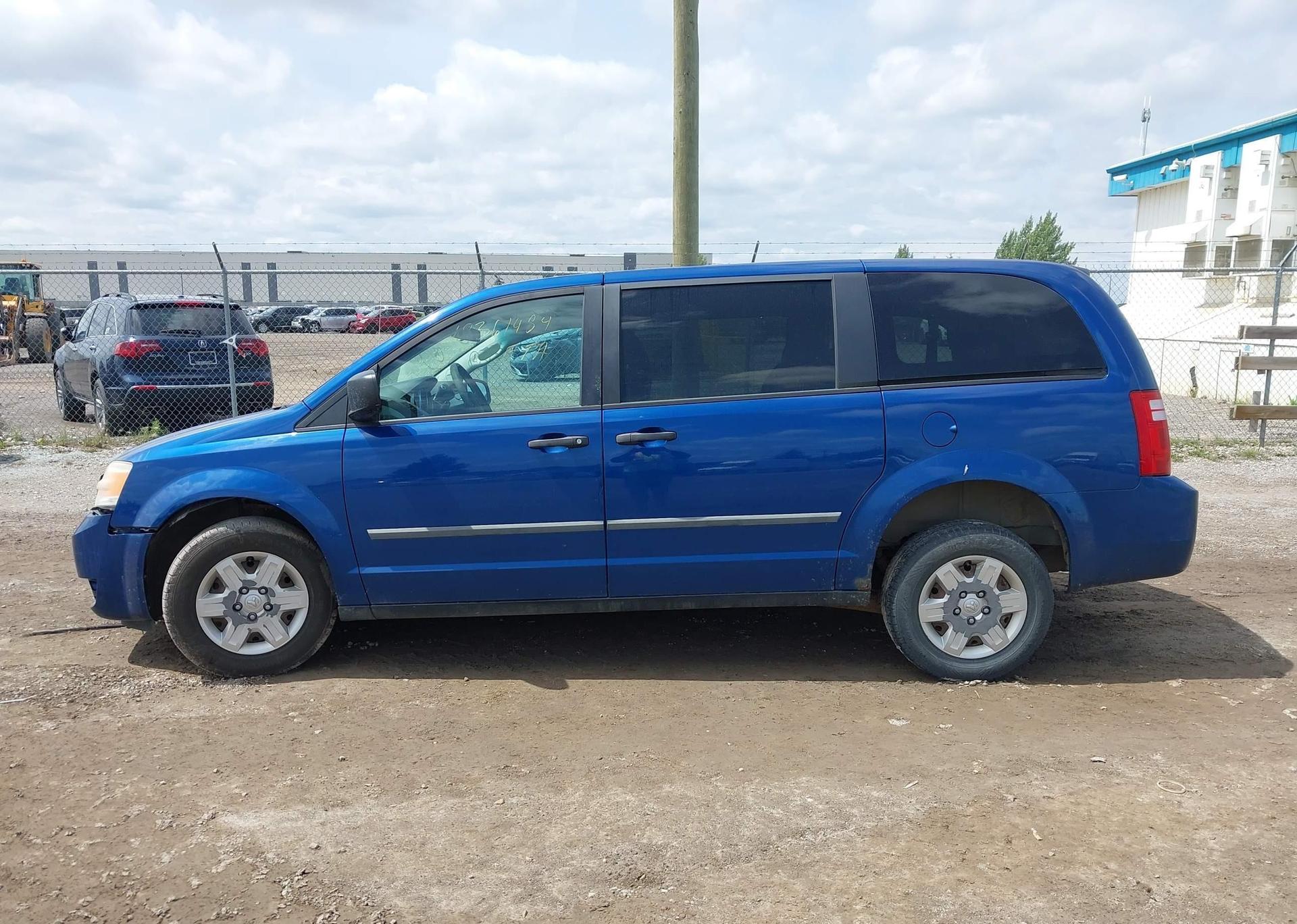 2010 DODGE GRAND CARAVAN SE