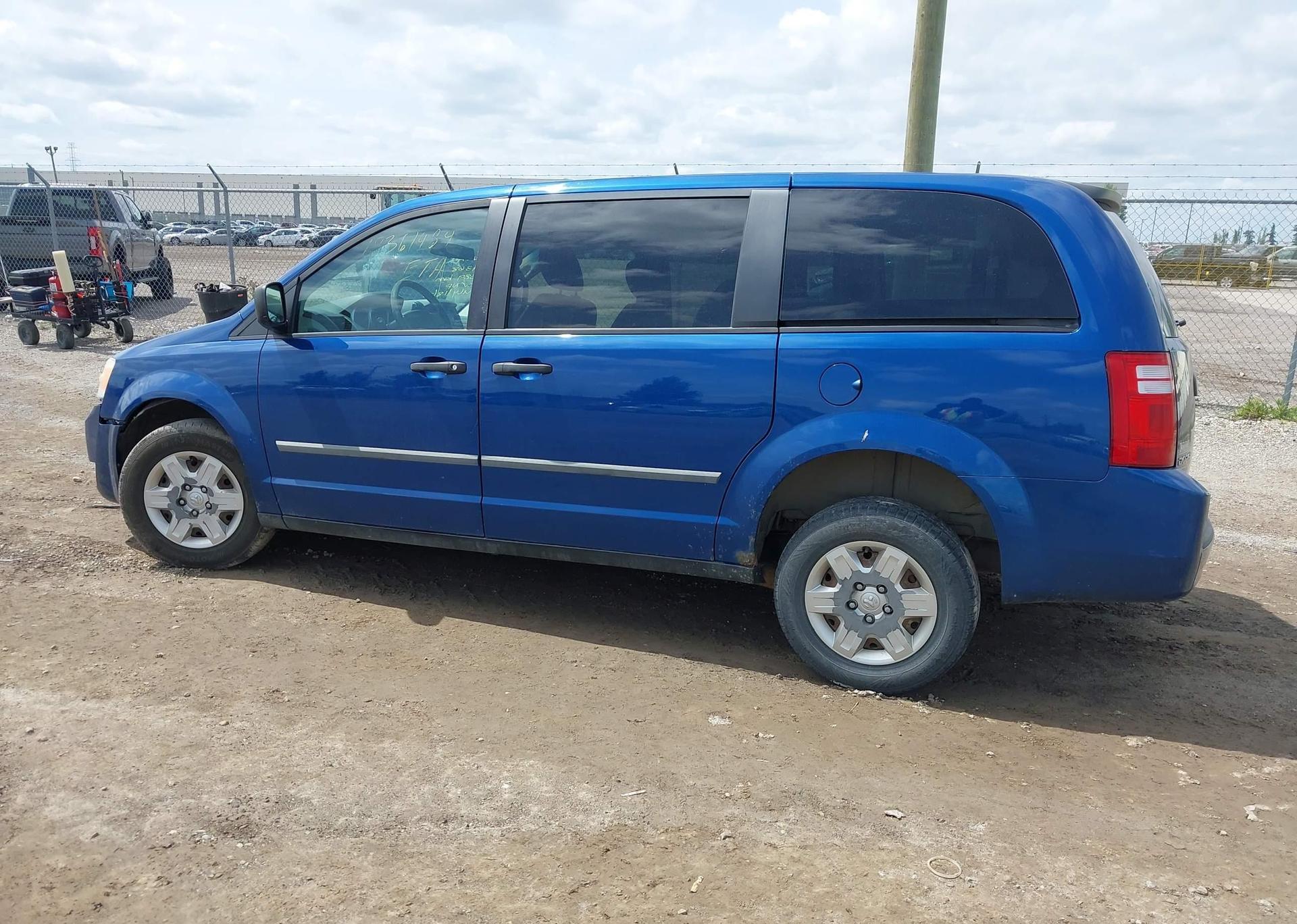 2010 DODGE GRAND CARAVAN SE