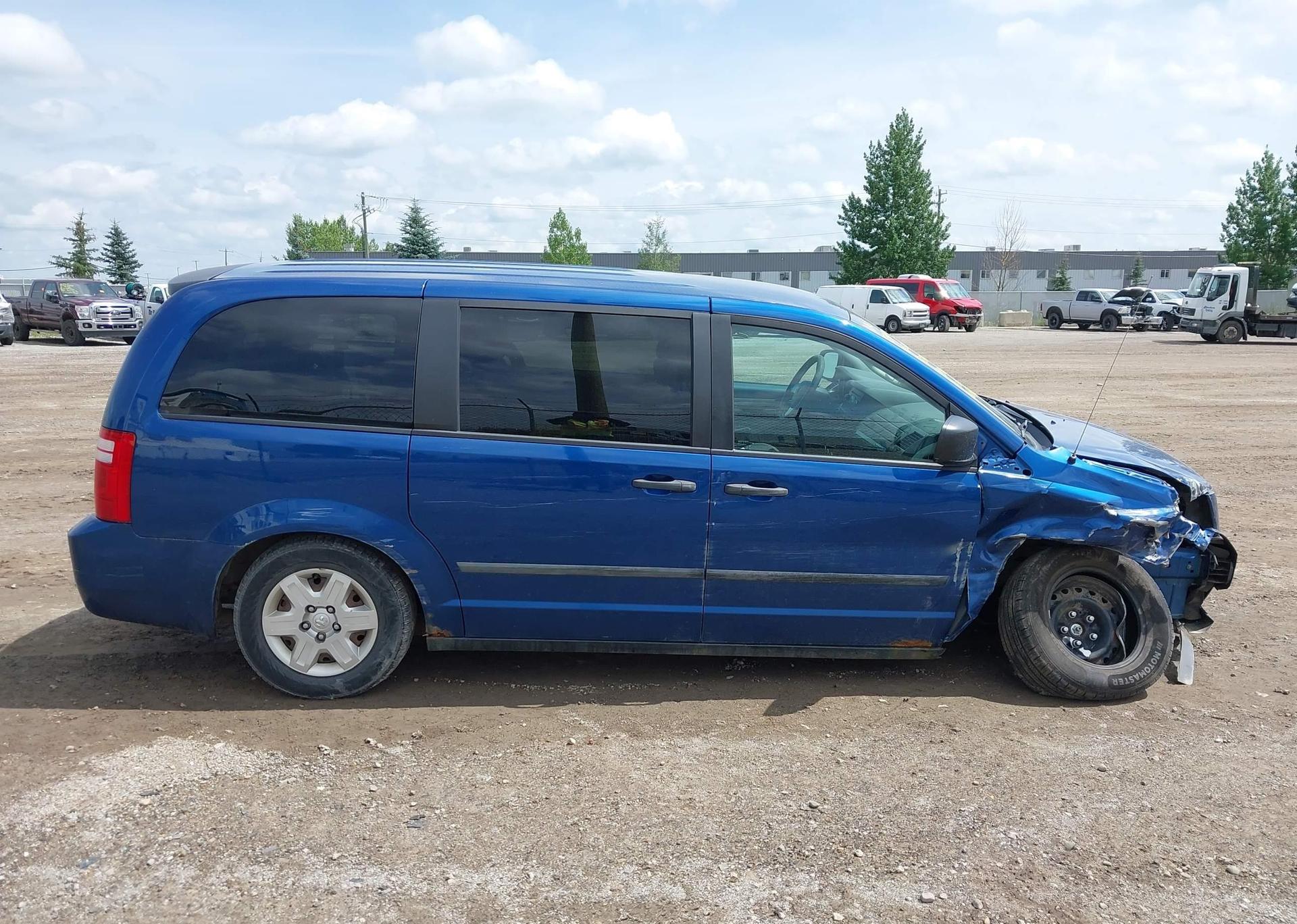 2010 DODGE GRAND CARAVAN SE
