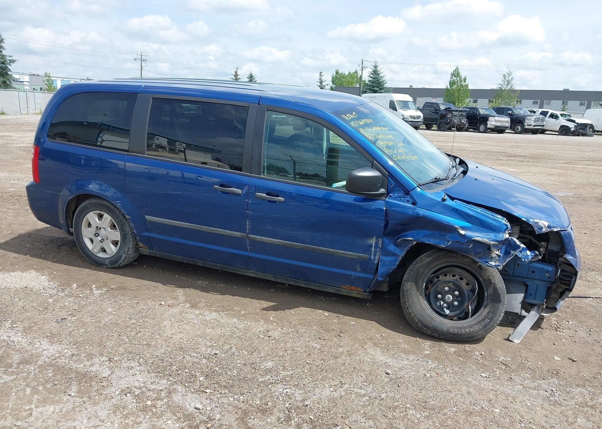 2010 DODGE GRAND CARAVAN SE