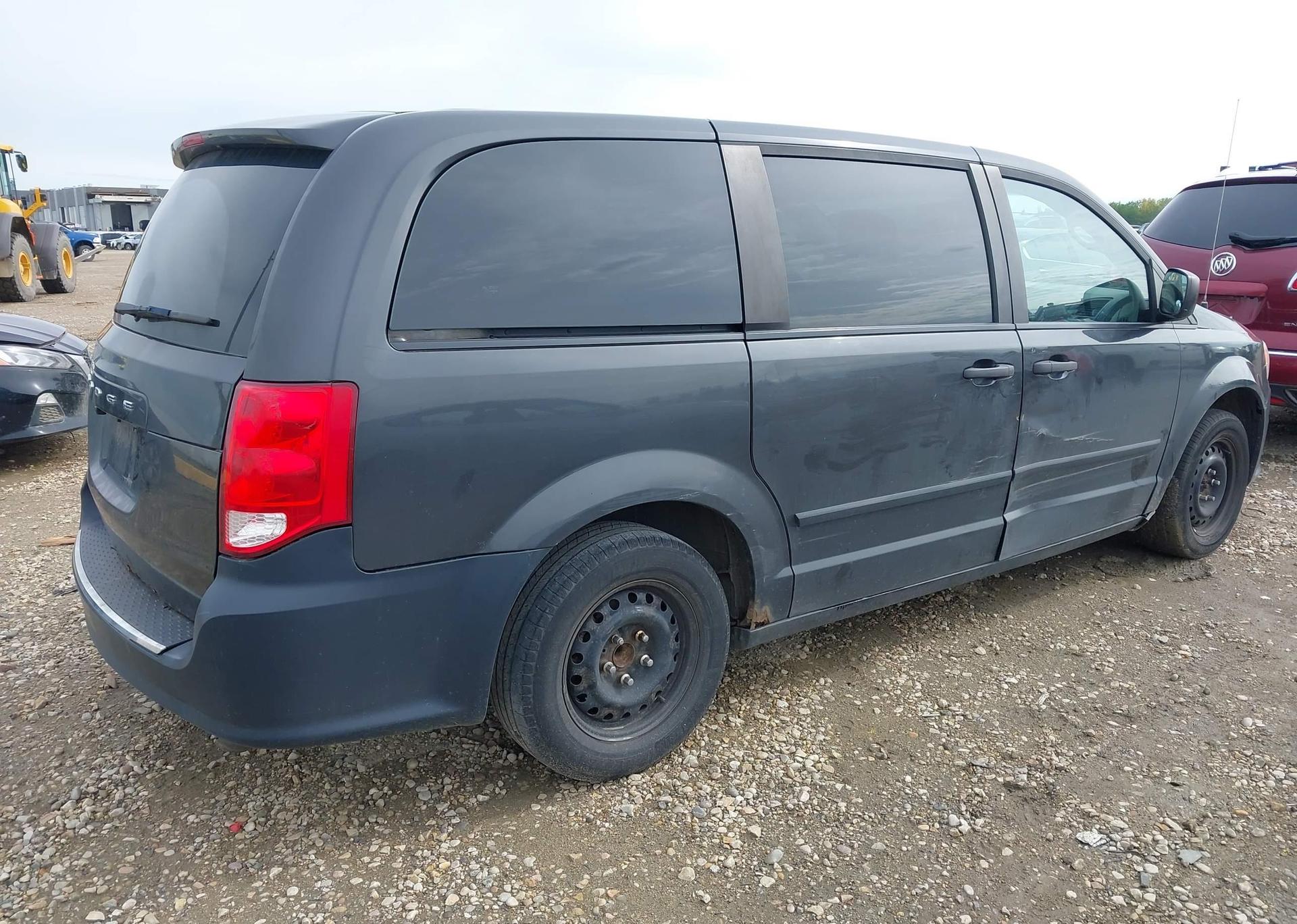 2012 DODGE GRAND CARAVAN SE
