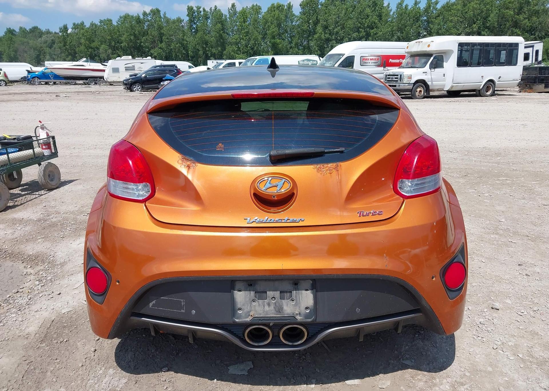 2016 HYUNDAI VELOSTER