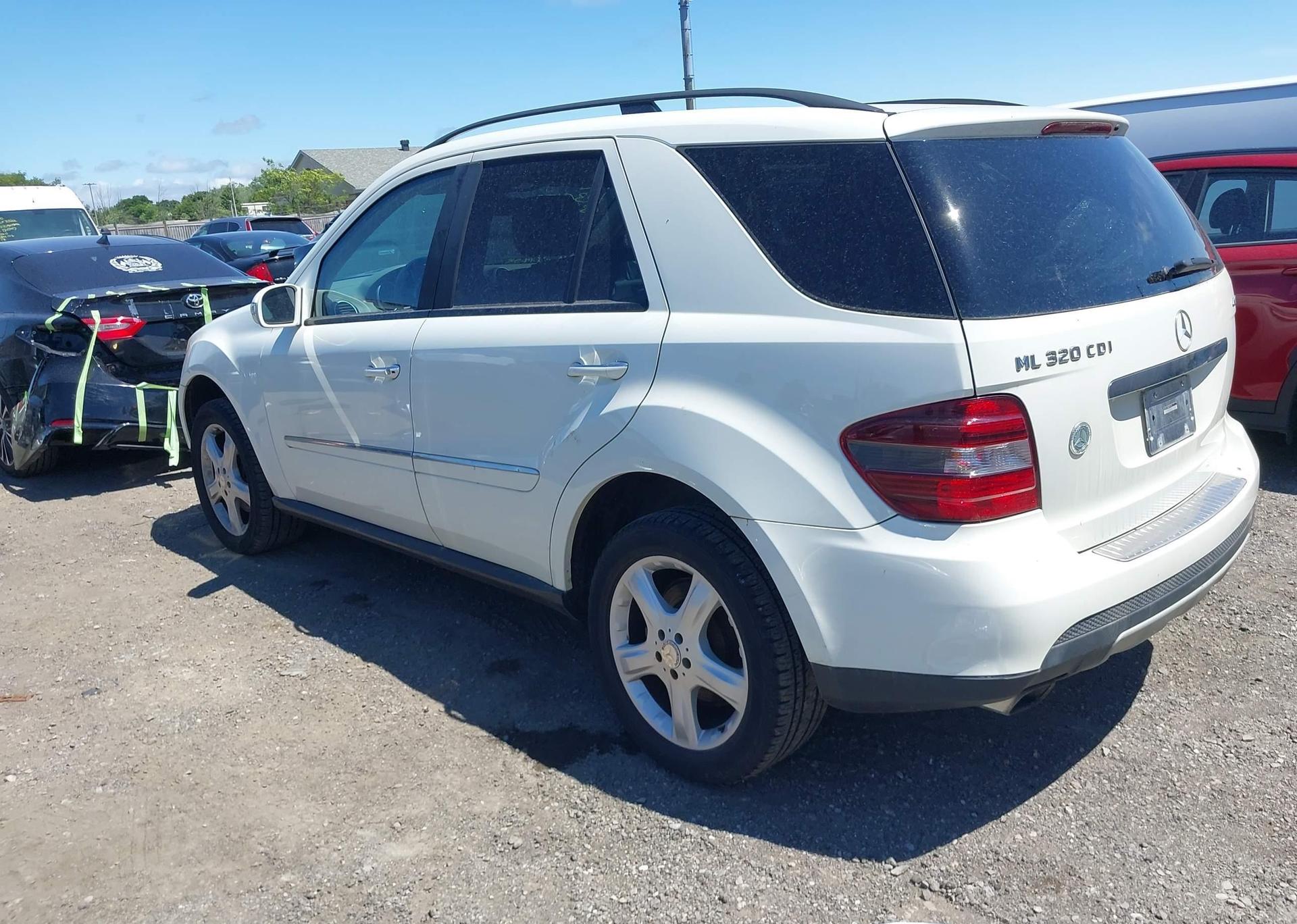 2008 MERCEDES-BENZ ML 320 CDI