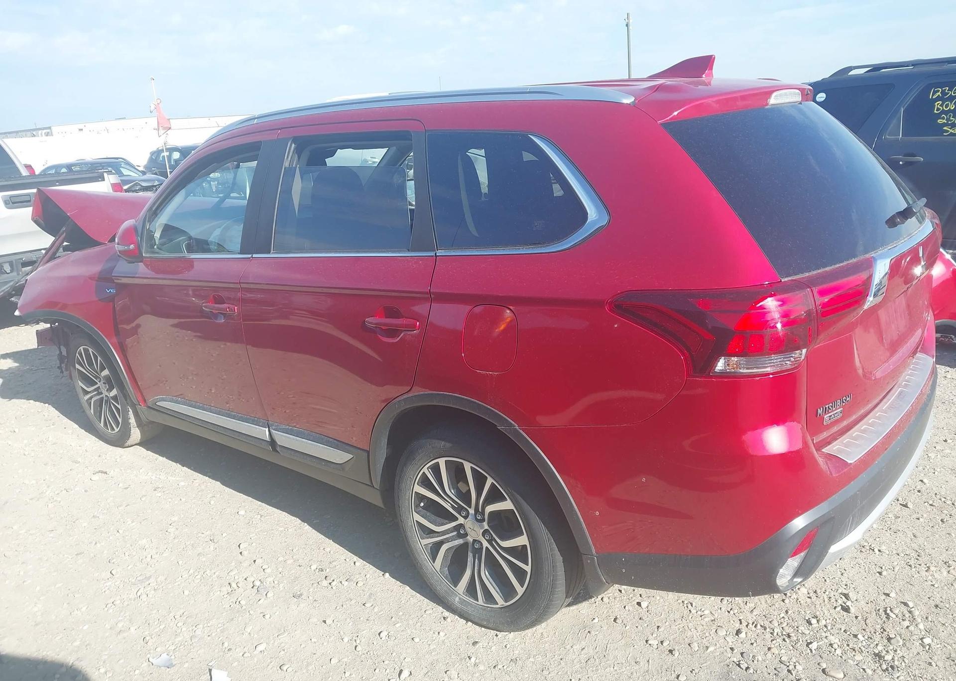 2017 MITSUBISHI OUTLANDER GT