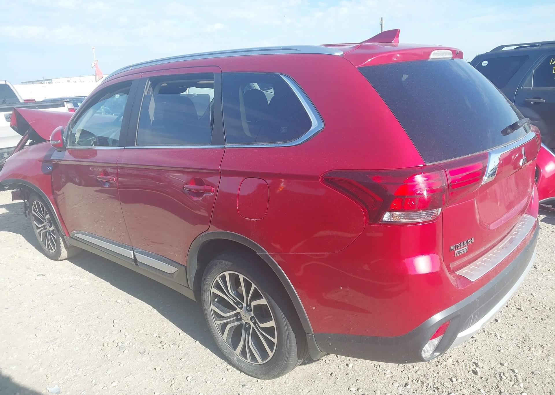 2017 MITSUBISHI OUTLANDER GT