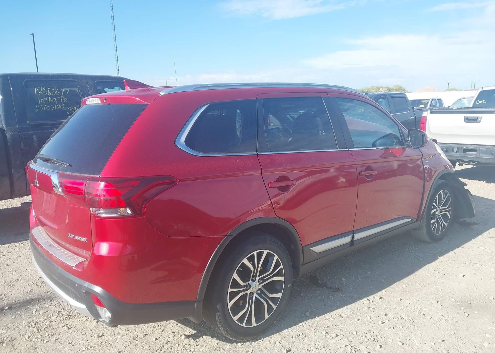 2017 MITSUBISHI OUTLANDER GT