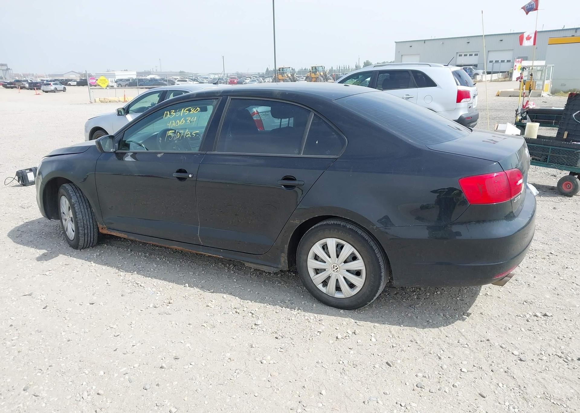 2013 VOLKSWAGEN JETTA S
