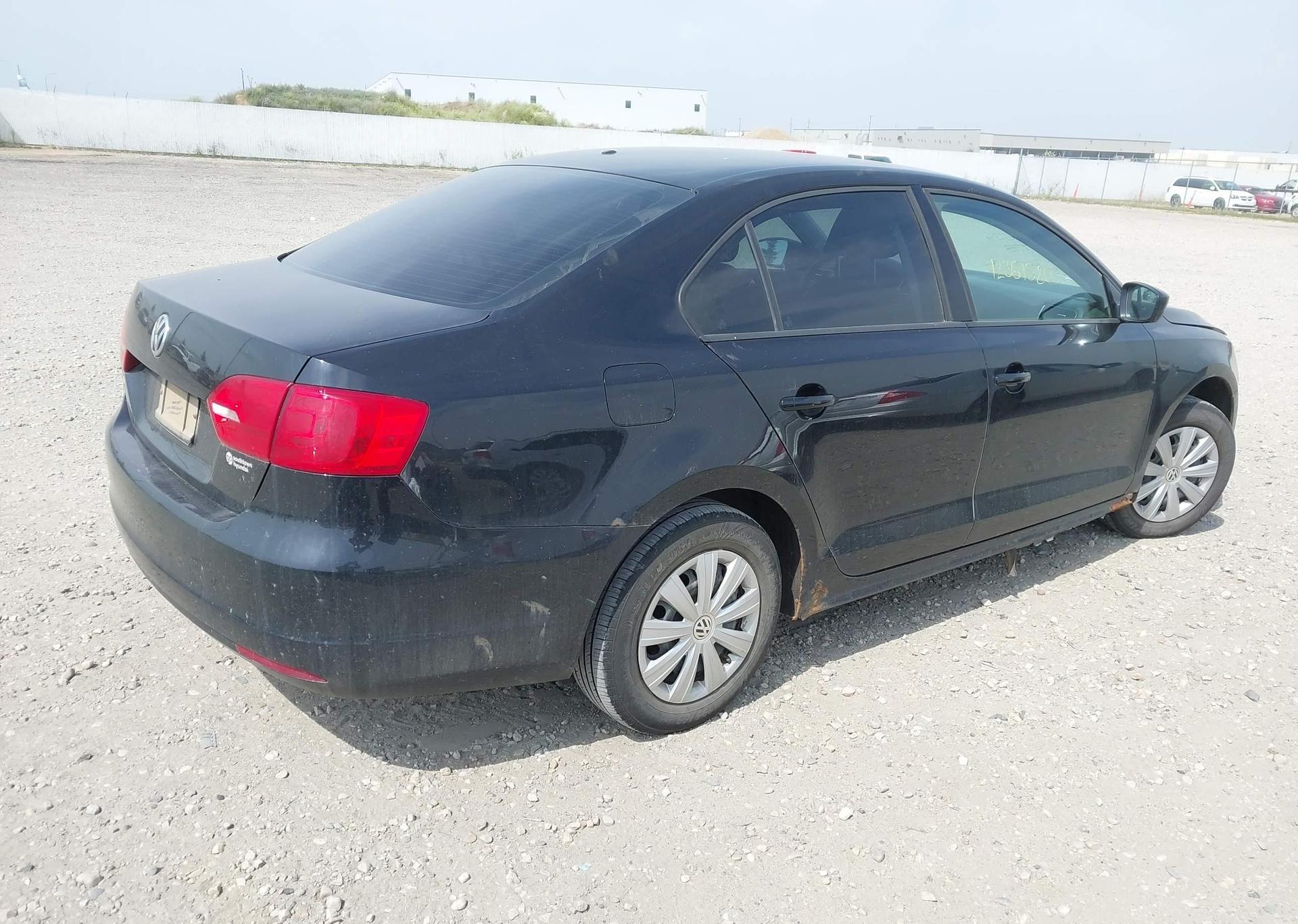 2013 VOLKSWAGEN JETTA S