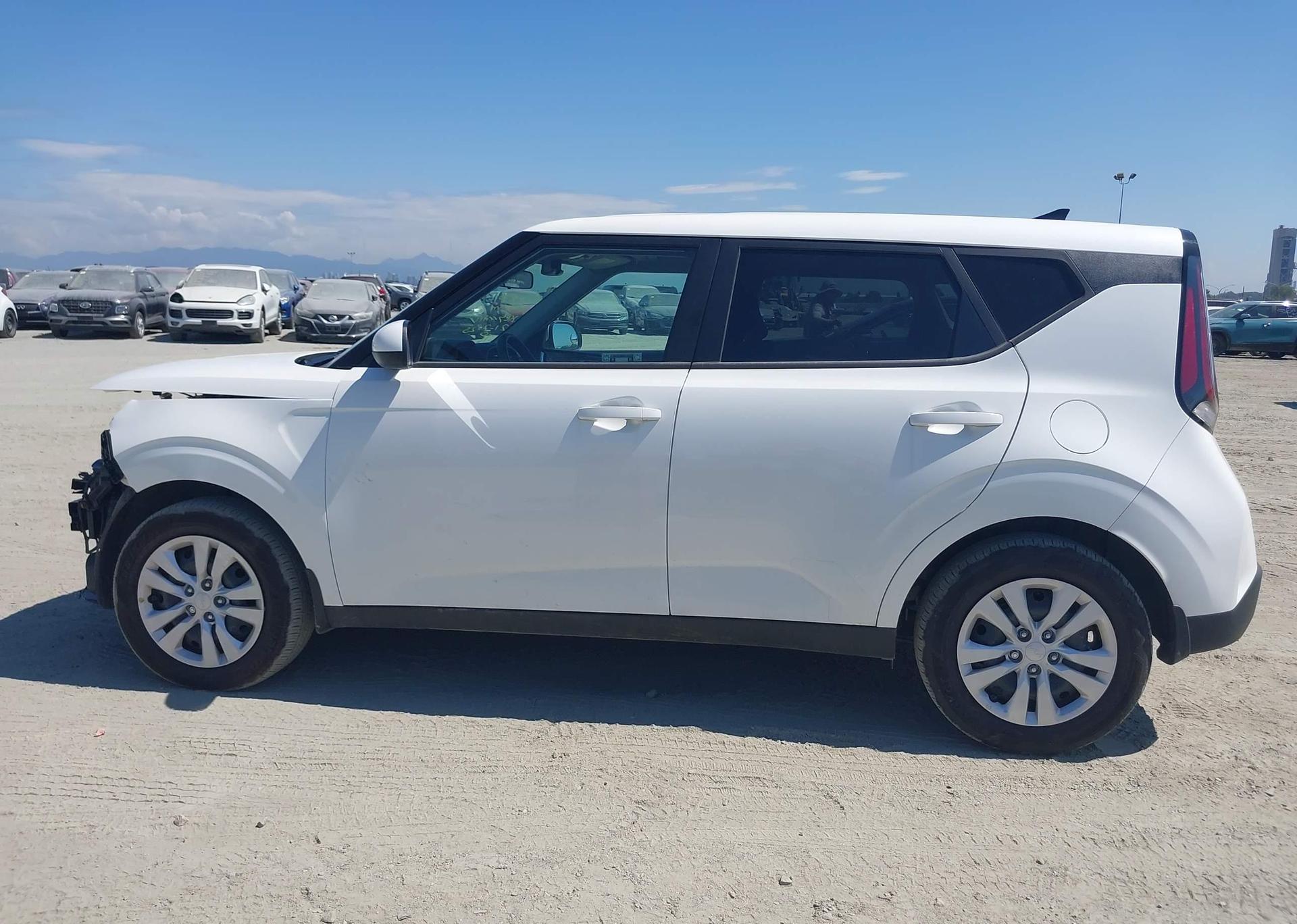 2025 KIA SOUL LX