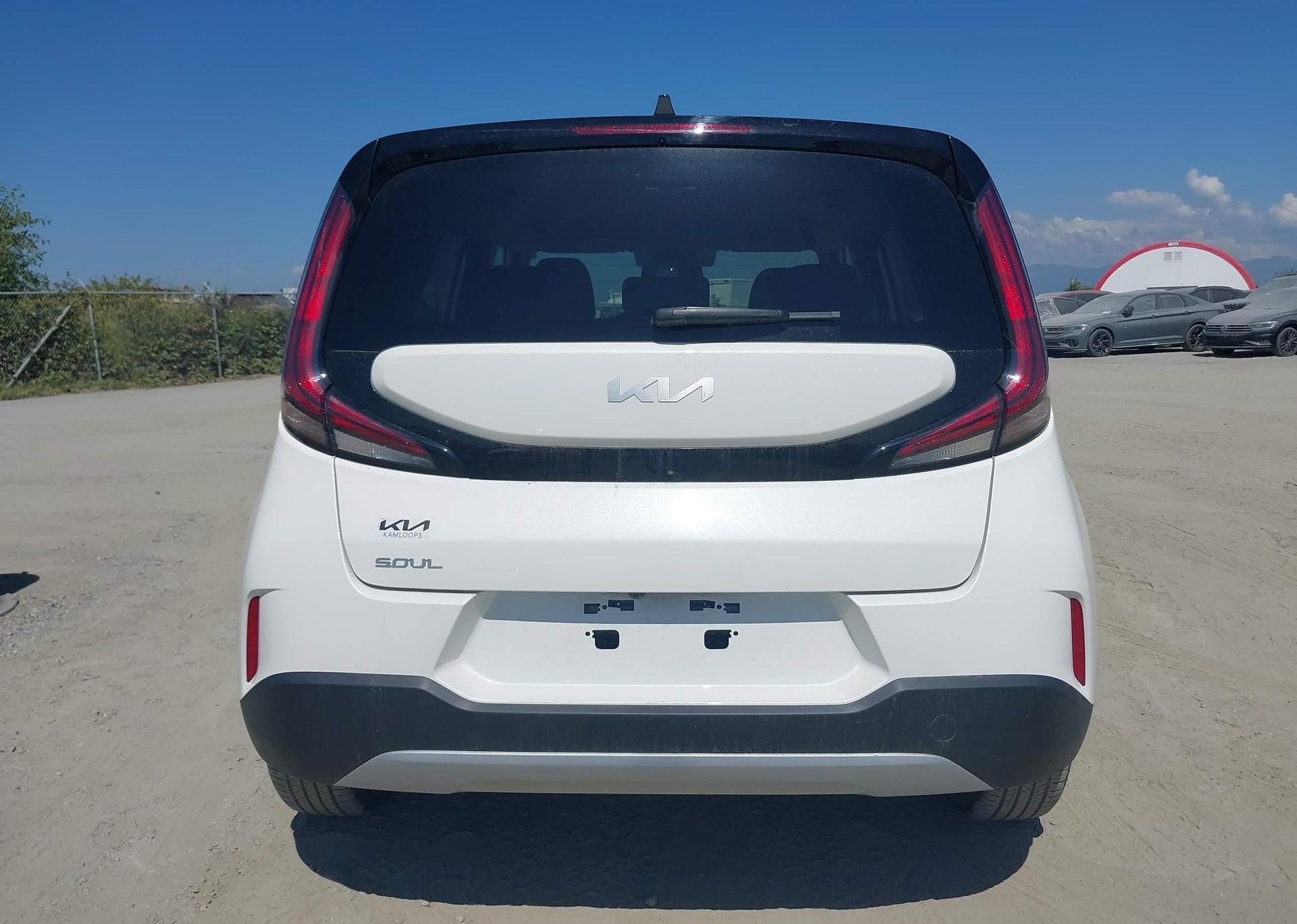 2025 KIA SOUL LX