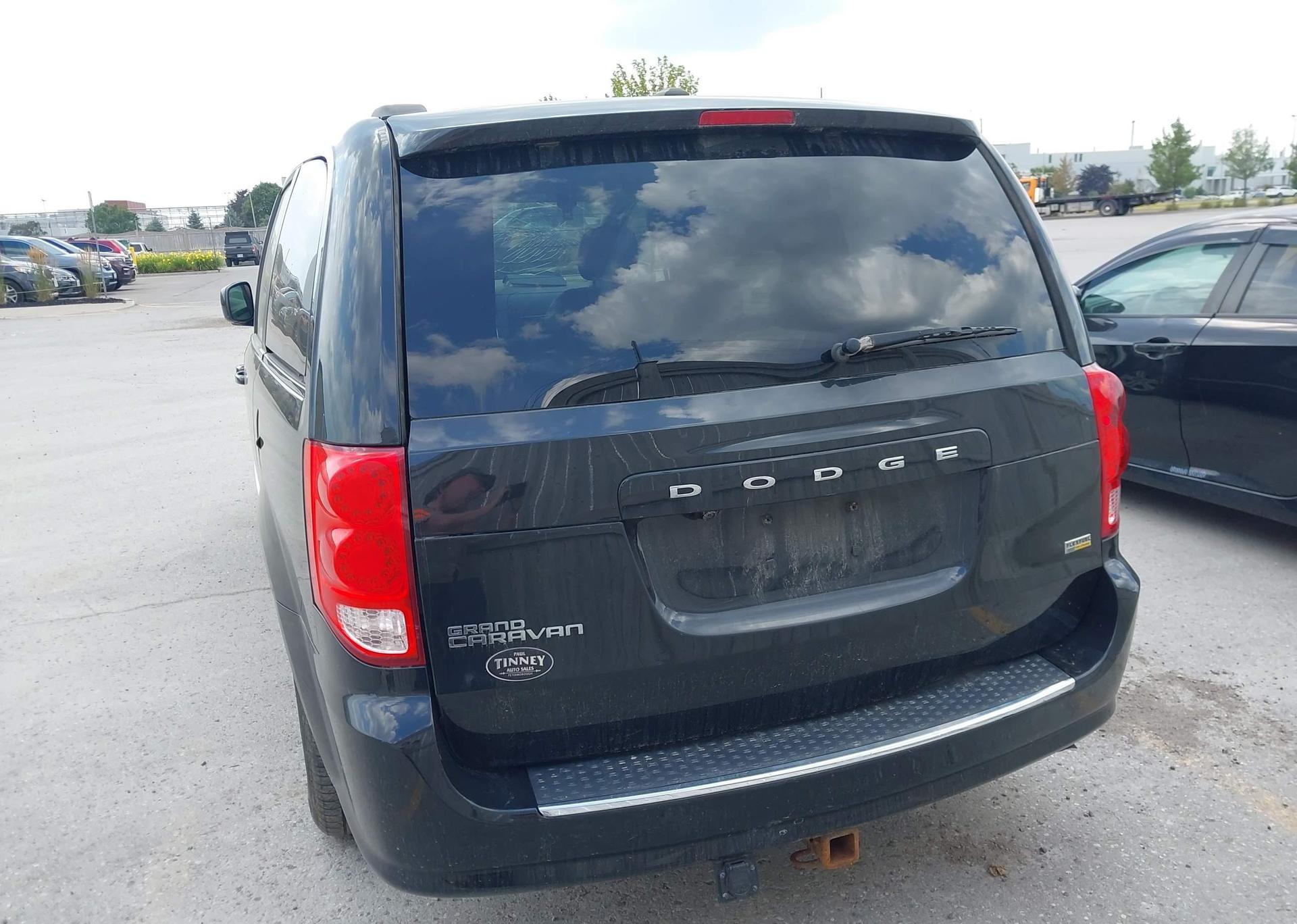 2016 DODGE GRAND CARAVAN CREW