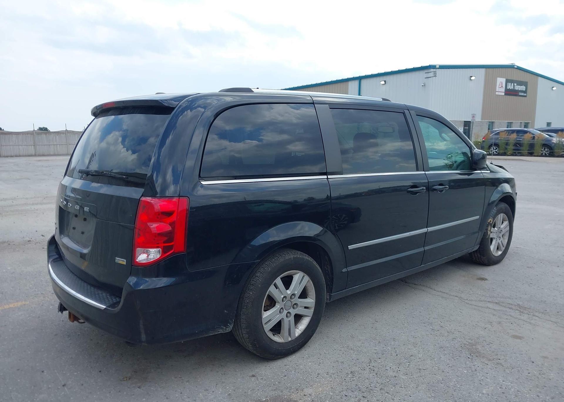 2016 DODGE GRAND CARAVAN CREW