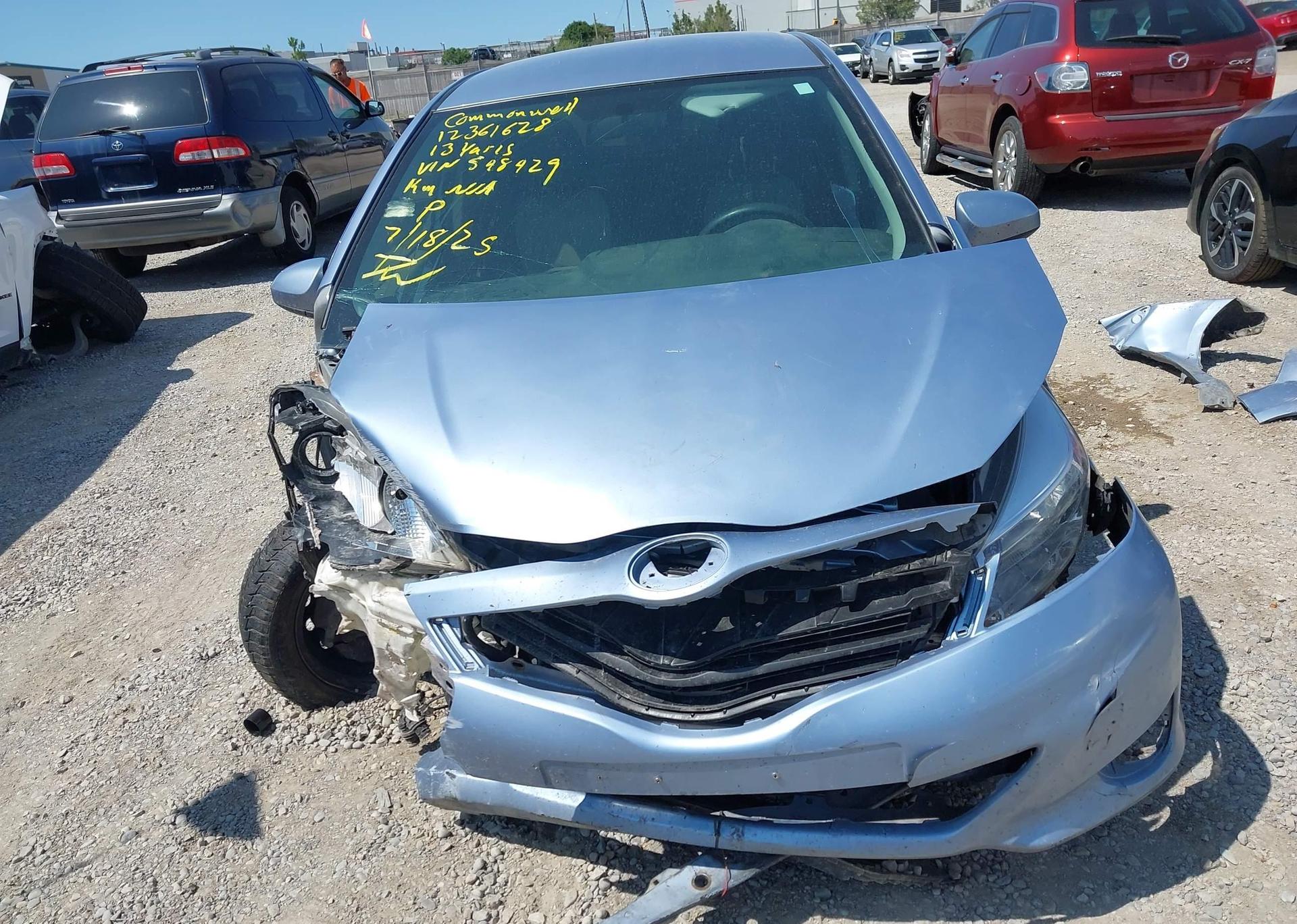 2013 TOYOTA YARIS