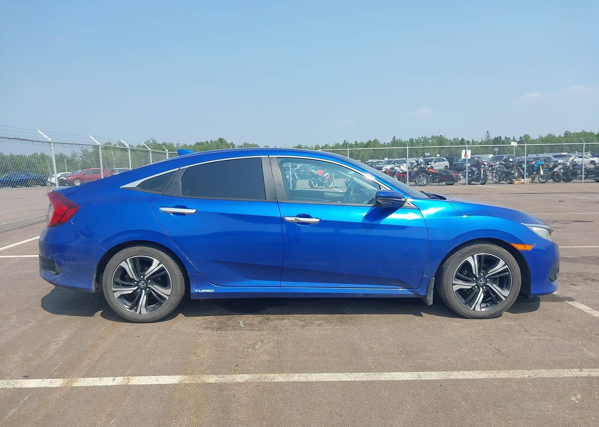 2016 HONDA Civic touring