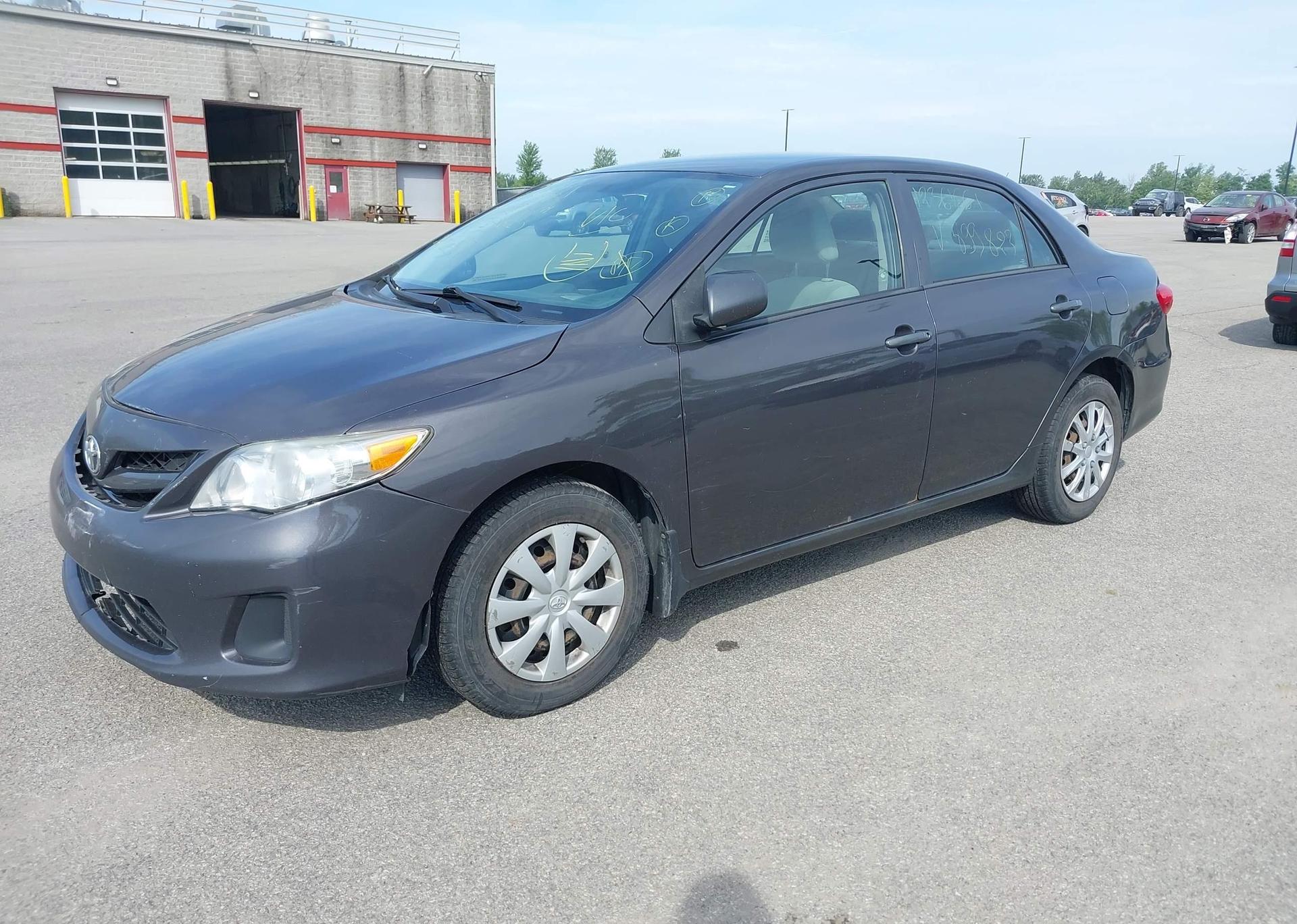 2012 TOYOTA COROLLA
