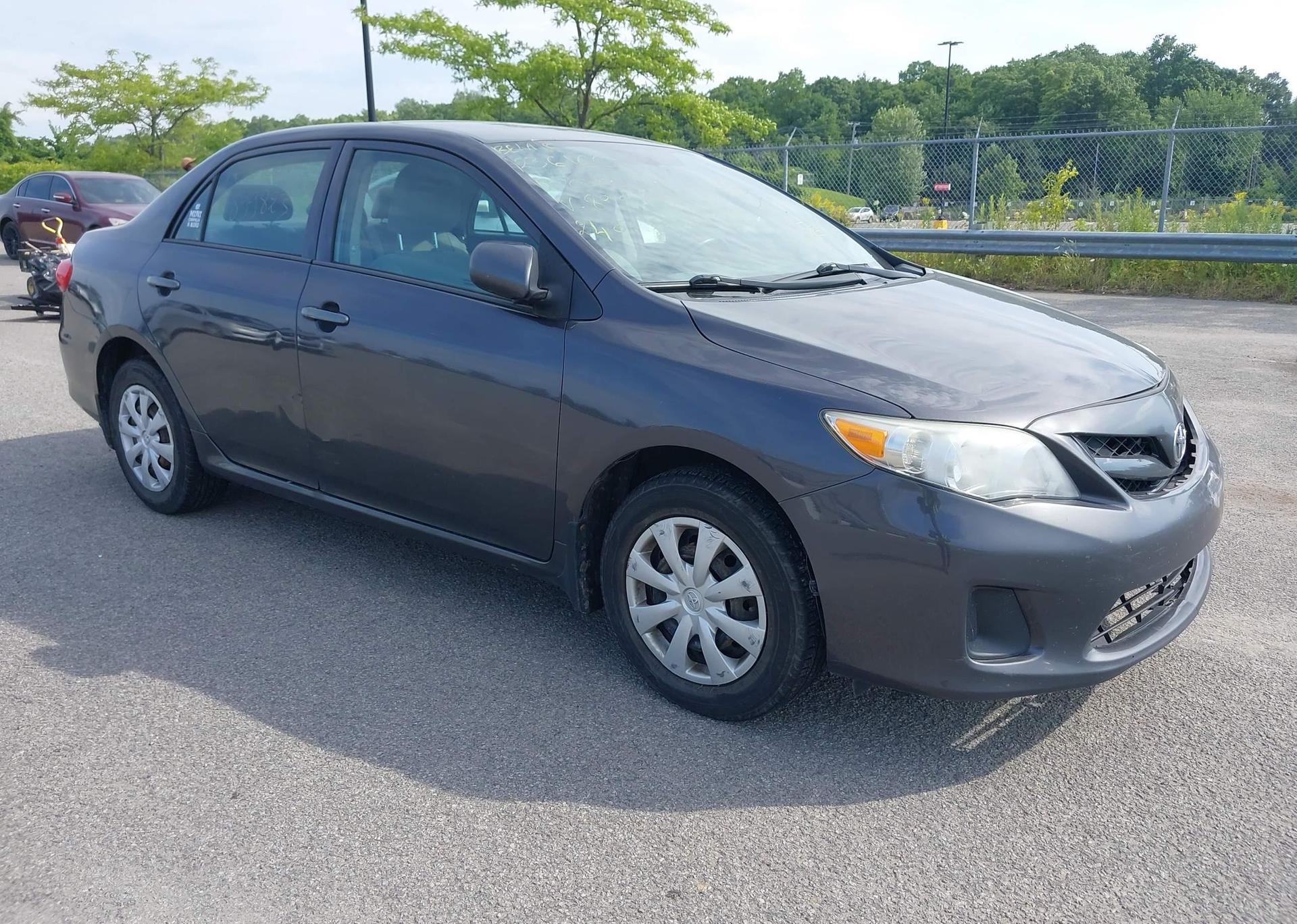 2012 TOYOTA COROLLA