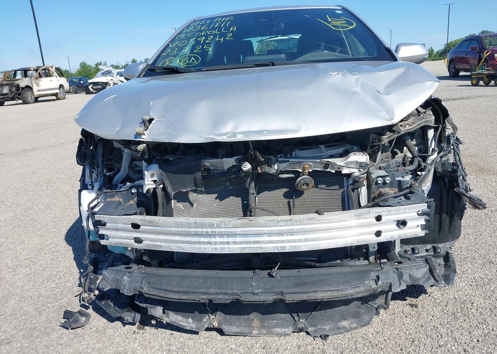 2019 TOYOTA COROLLA