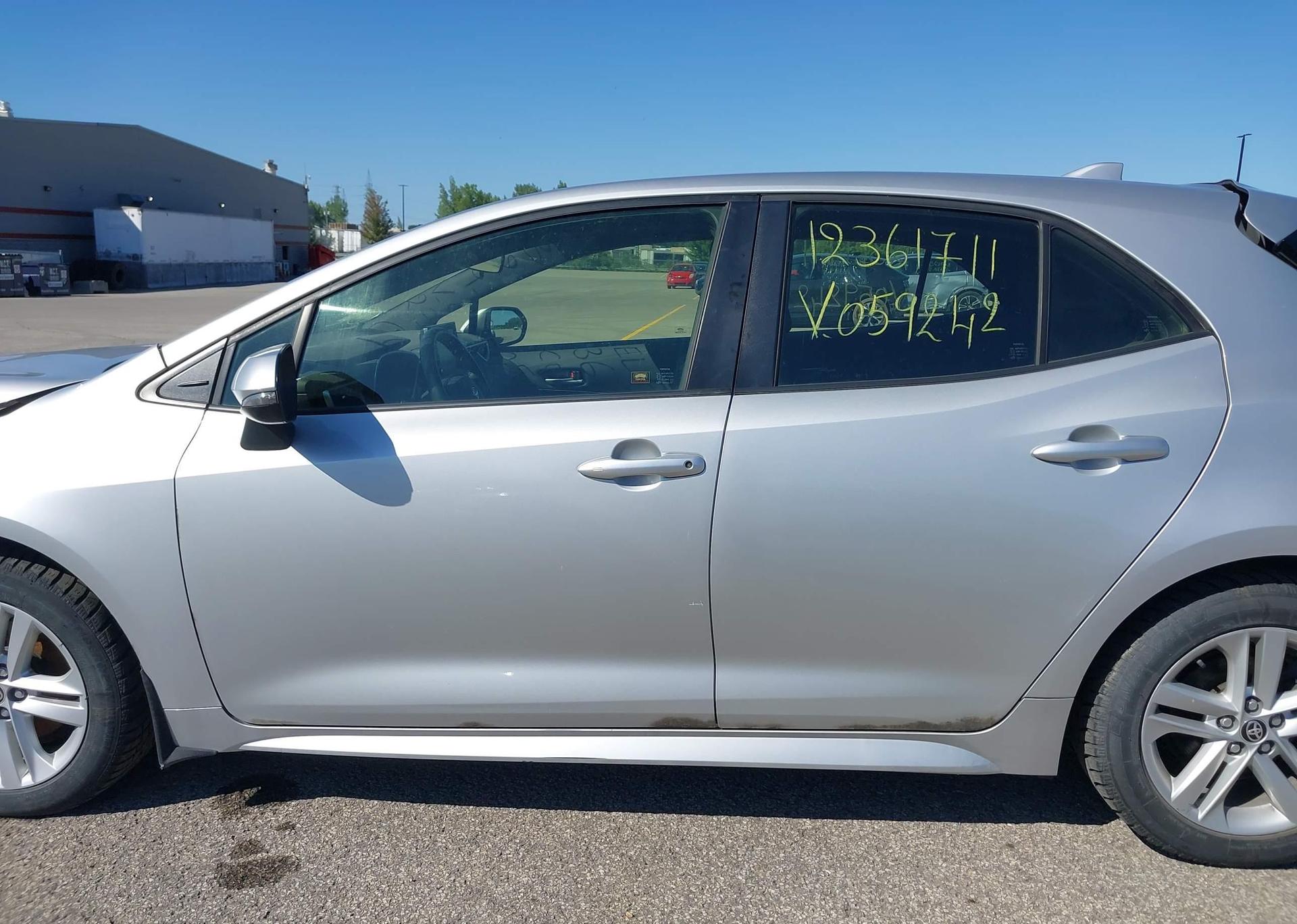 2019 TOYOTA COROLLA