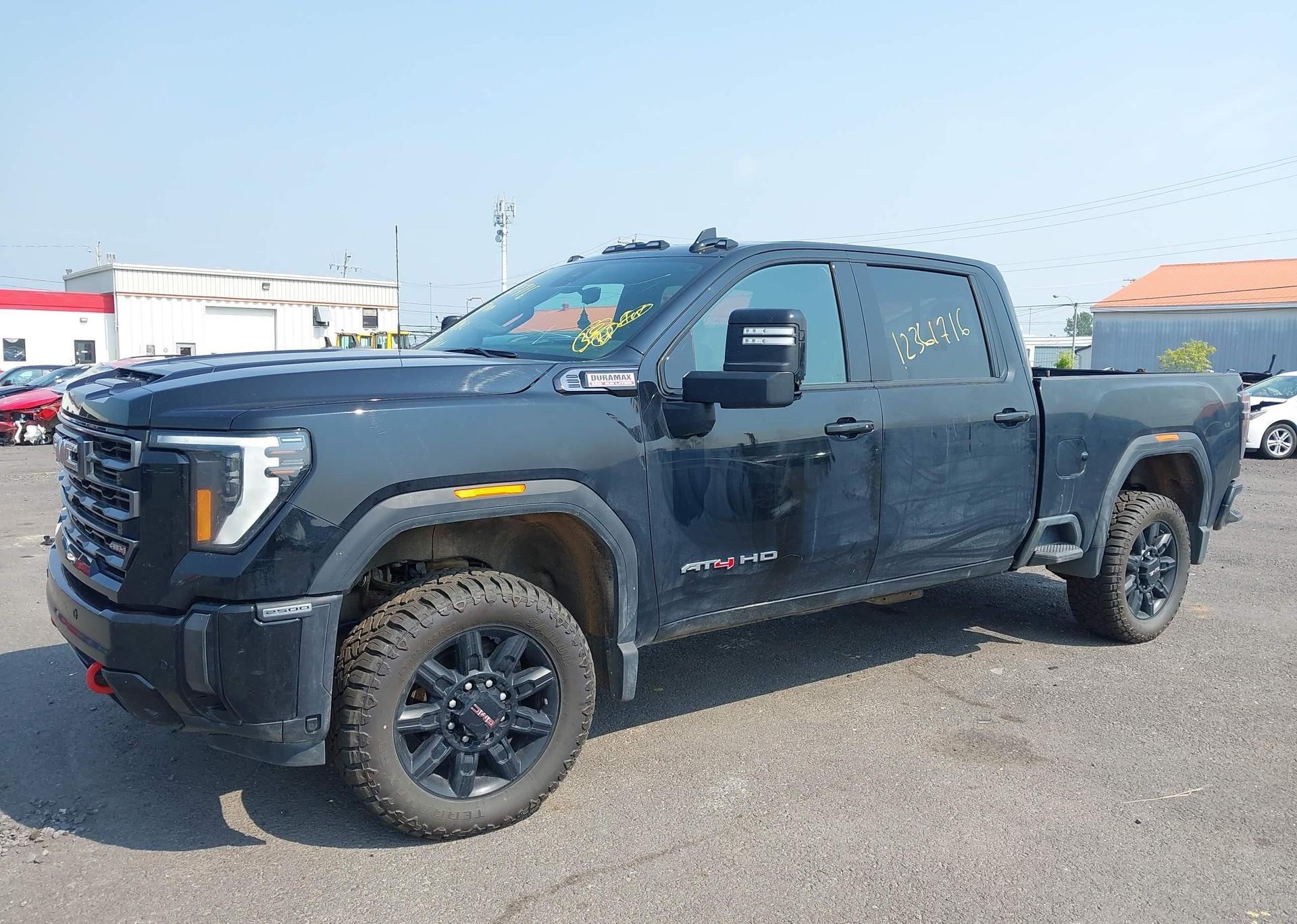2024 GMC SIERRA K2500 AT4