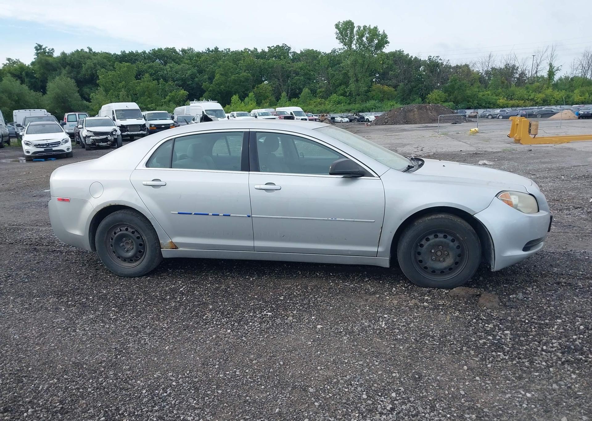 2010 CHEVROLET MALIBU LS