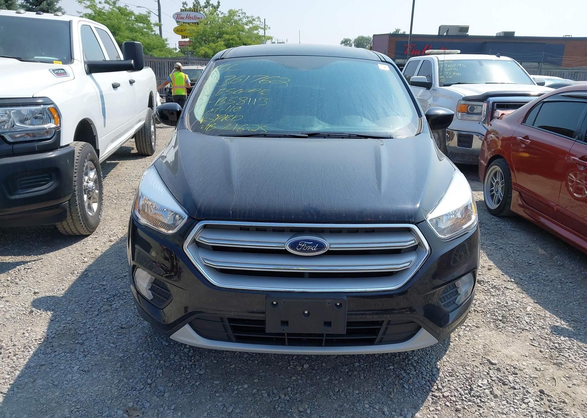 2019 FORD ESCAPE SE