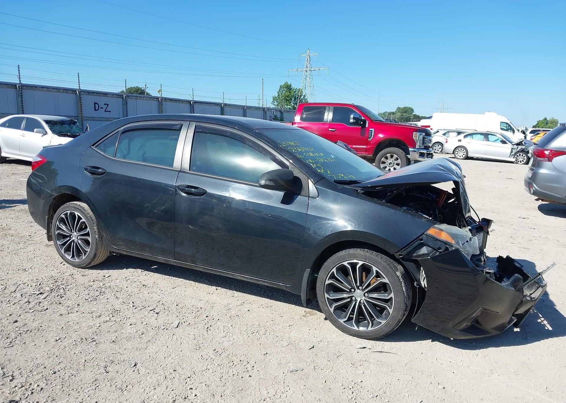 2016 TOYOTA COROLLA