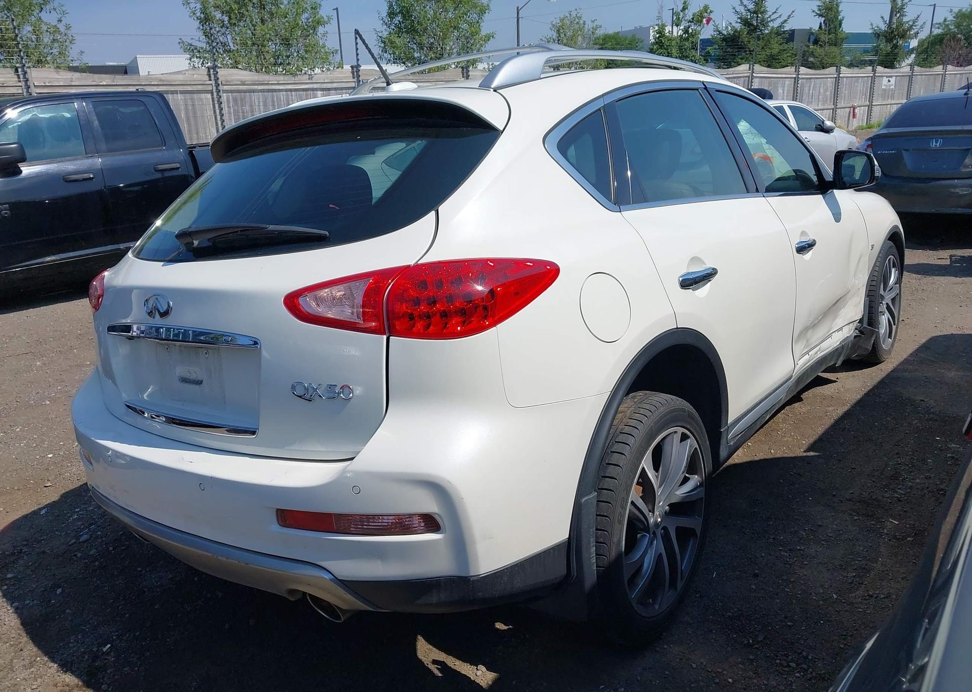 2016 INFINITI QX50