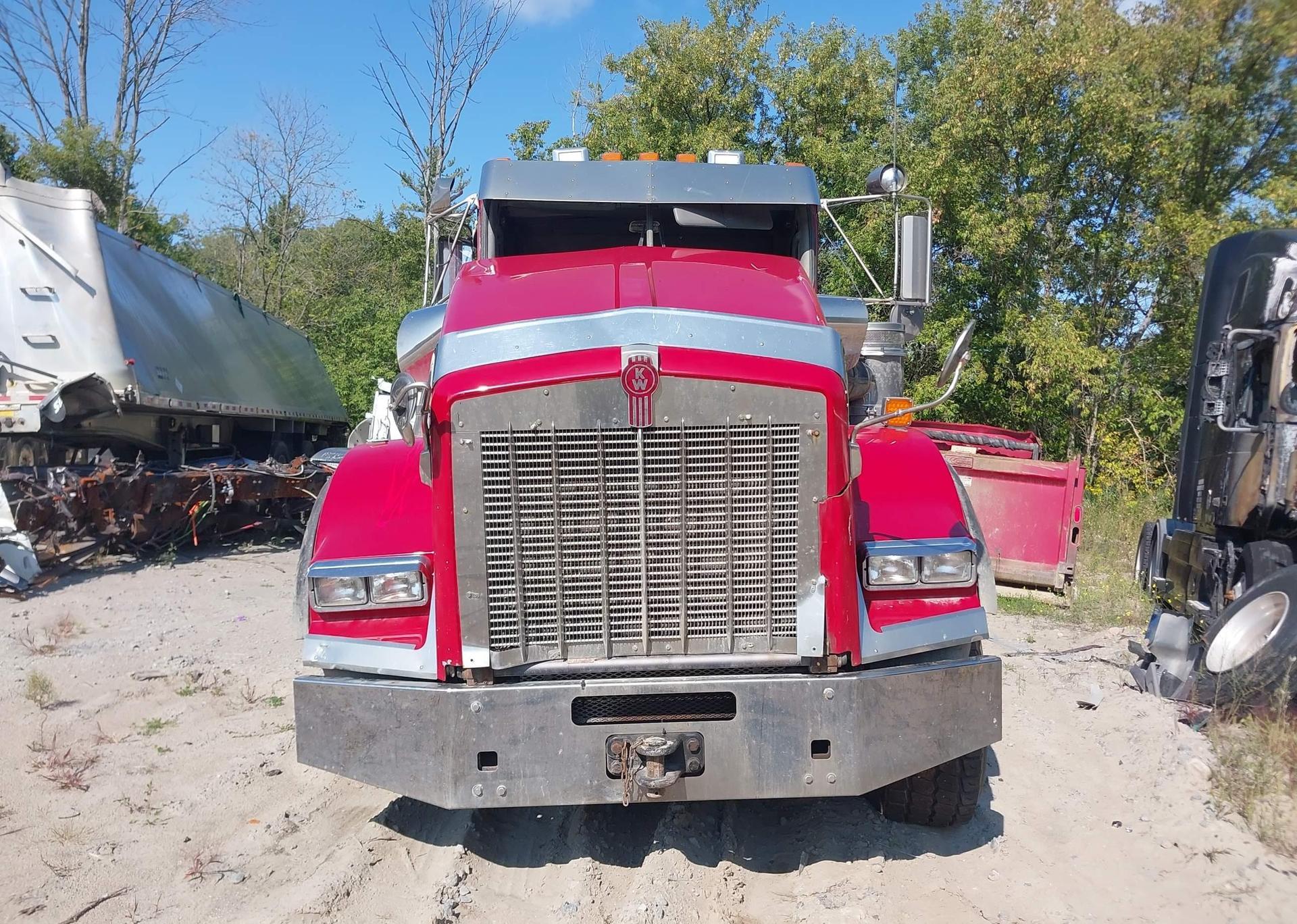2016 KENWORTH CONSTRUCTION T800