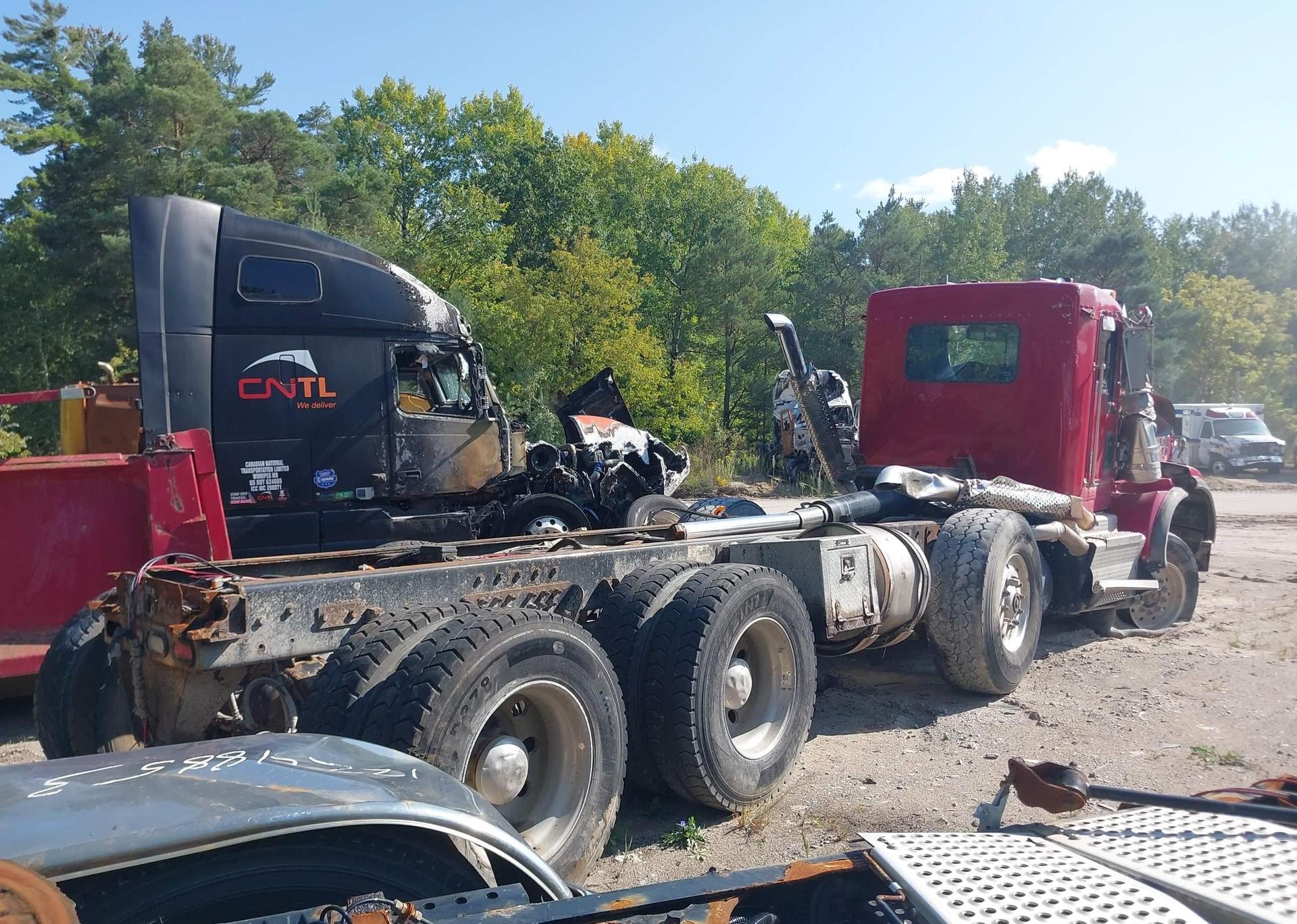 2016 KENWORTH CONSTRUCTION T800