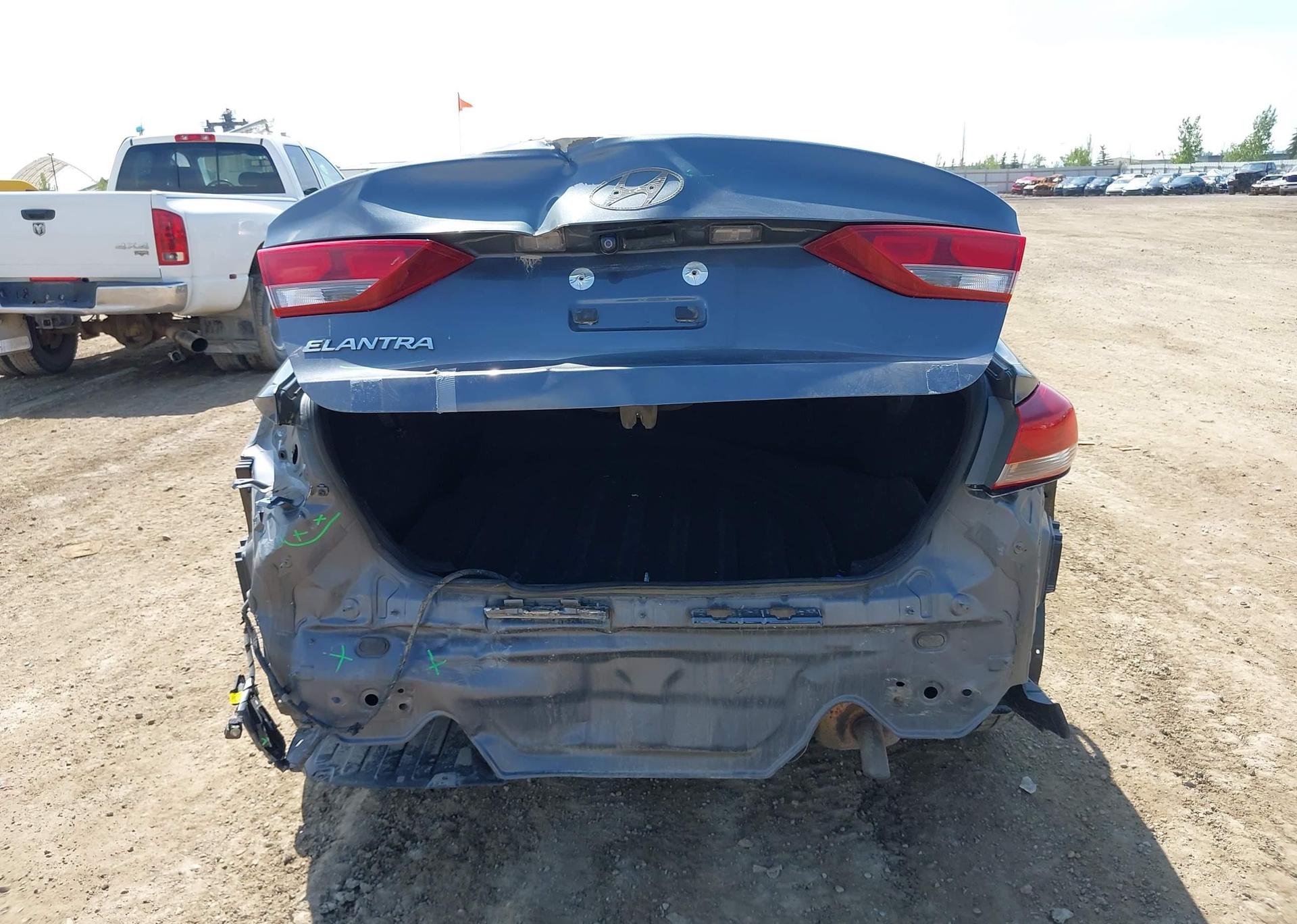 2017 HYUNDAI ELANTRA GLS
