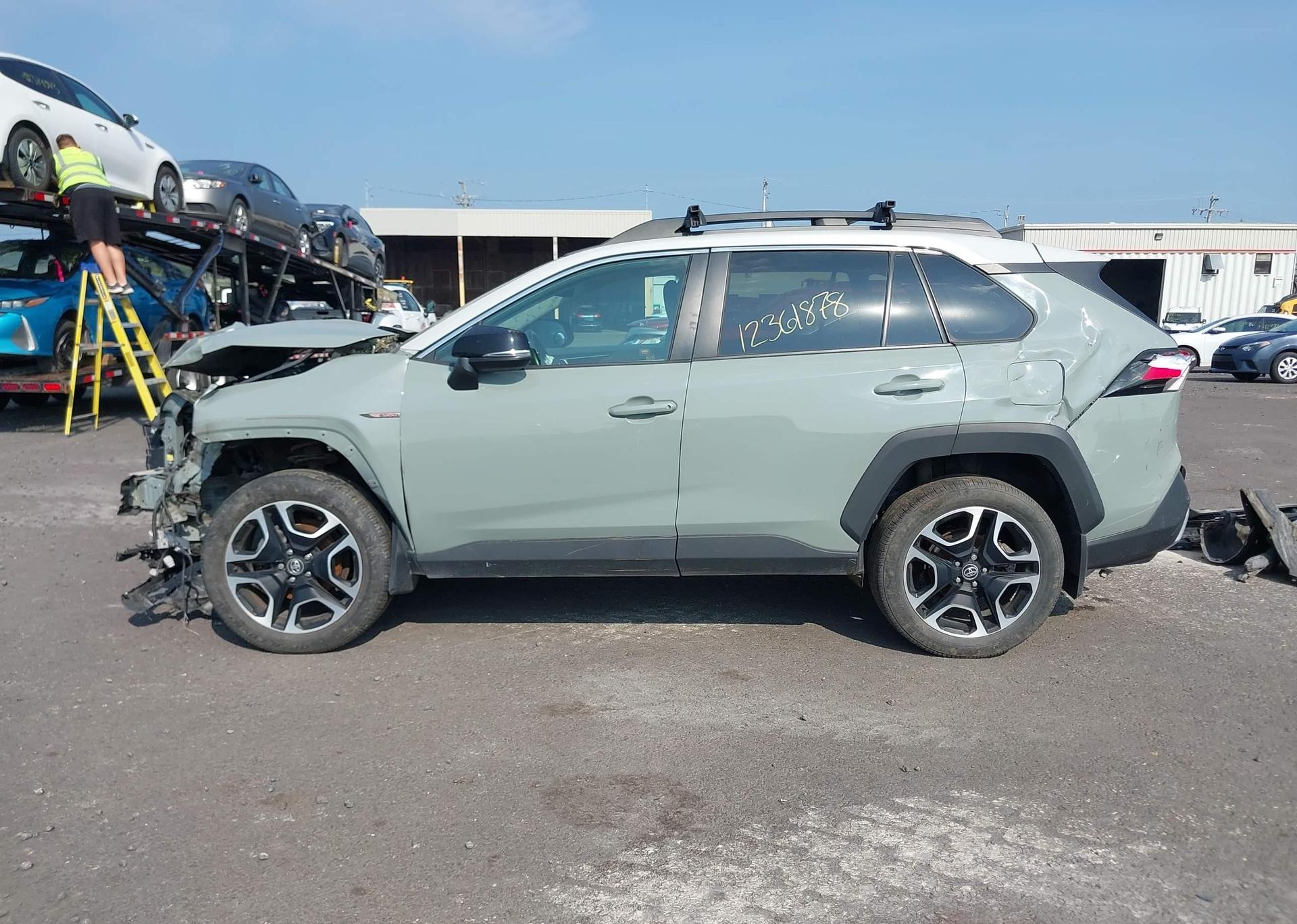 2019 TOYOTA RAV4 ADVENTURE