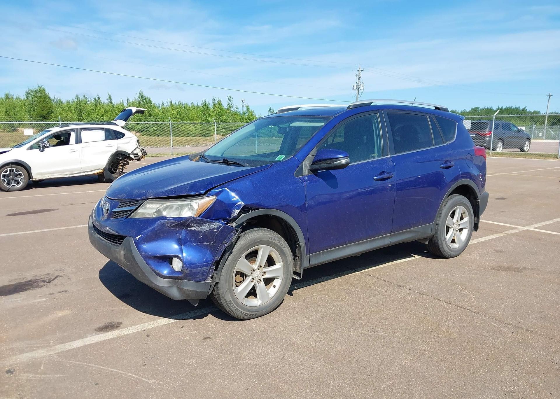 2014 TOYOTA RAV4 XLE