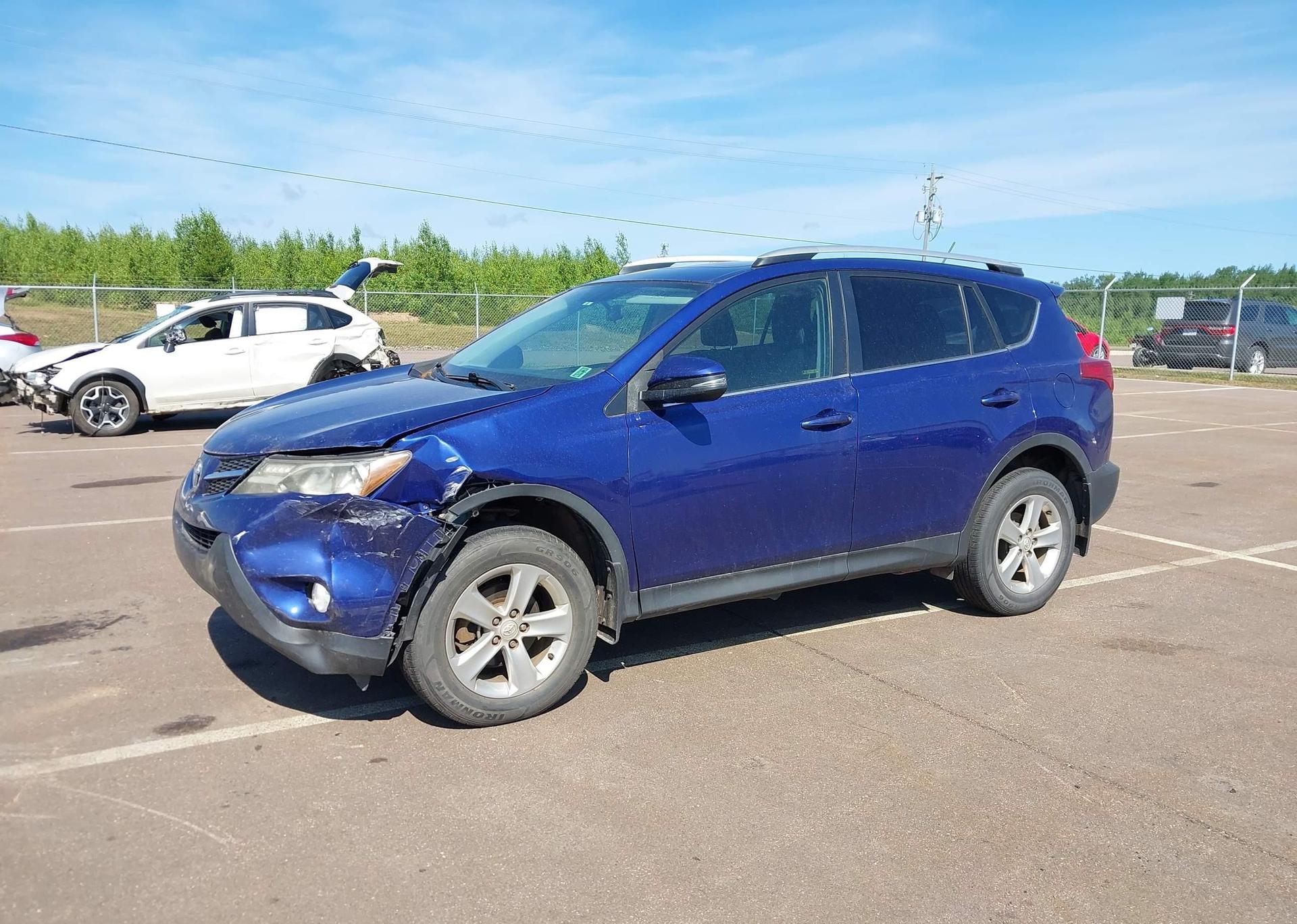 2014 TOYOTA RAV4 XLE