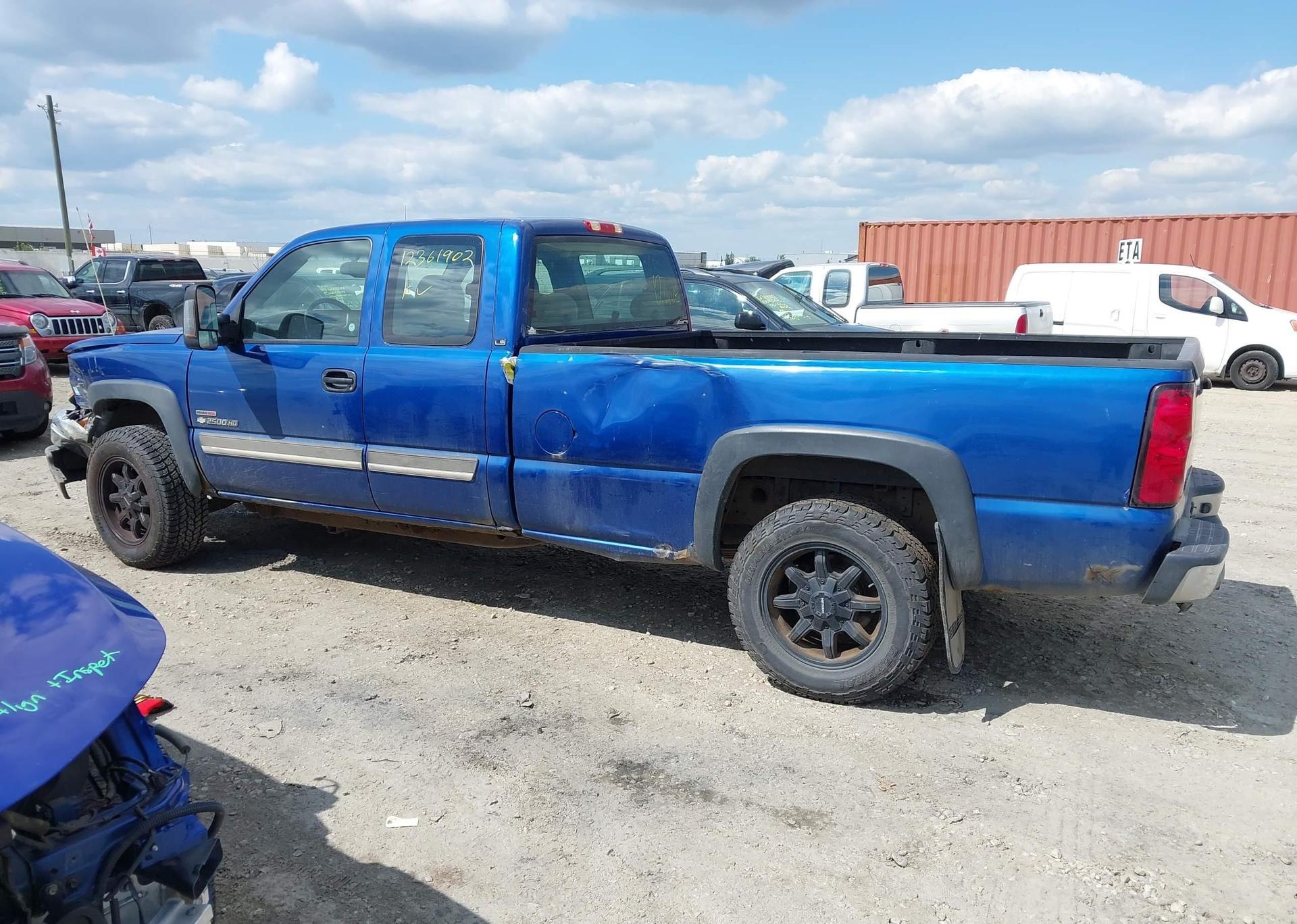 2004 CHEVROLET SILVERADO 2500HD LS
