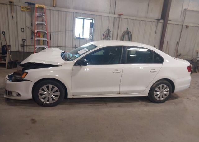 2013 VOLKSWAGEN JETTA 2.0L TRENDLINE