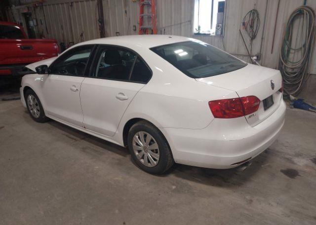 2013 VOLKSWAGEN JETTA 2.0L TRENDLINE