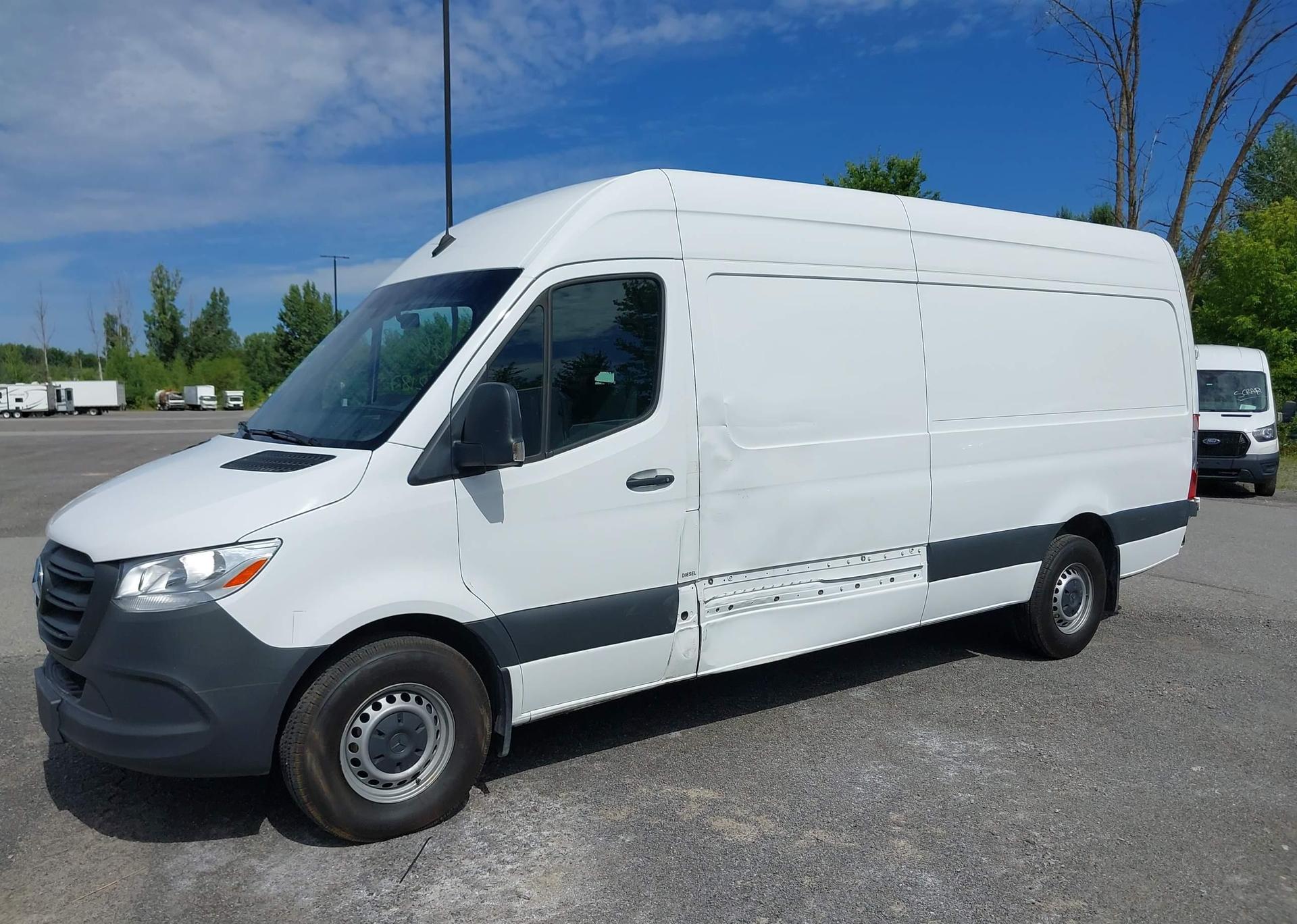 2024 MERCEDES-BENZ SPRINTER 2500